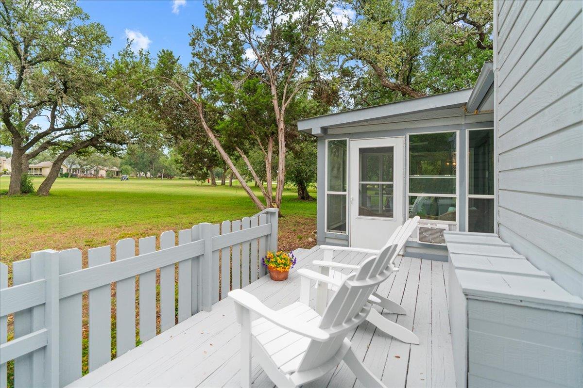 15 Spalding Cir, Wimberley, TX 78676