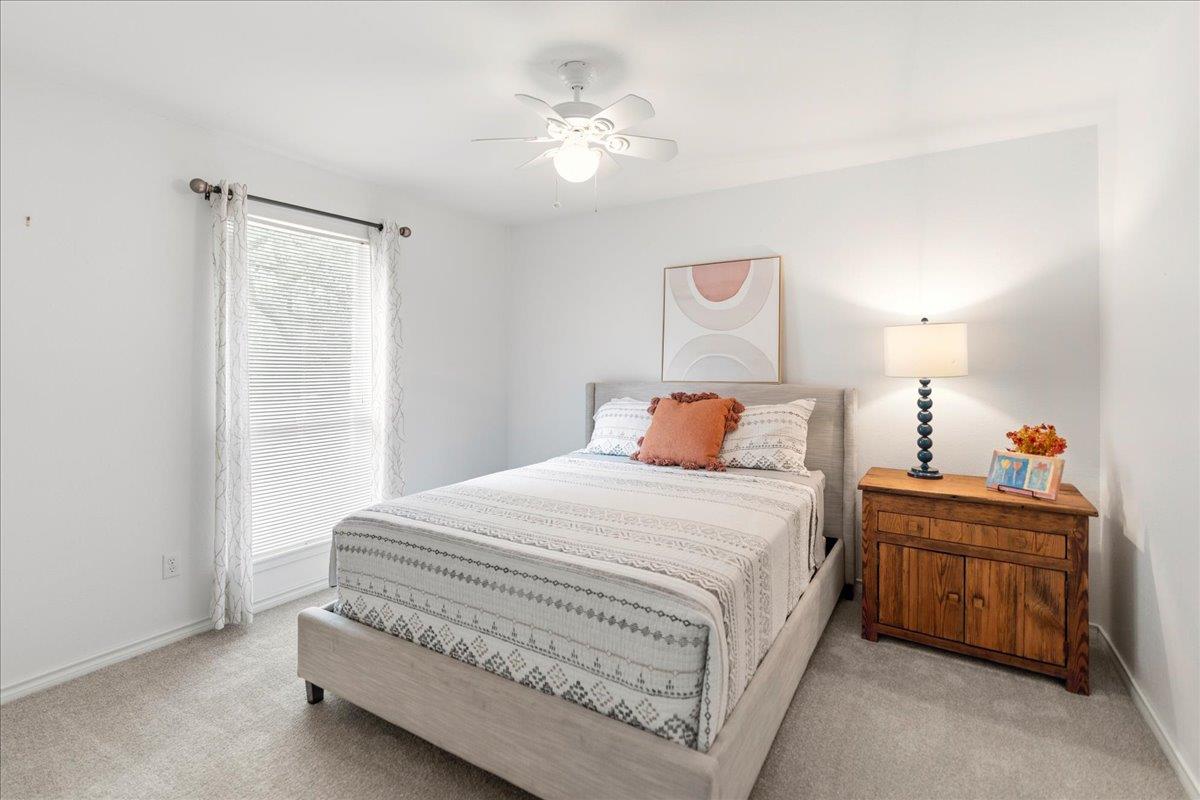 15 Spalding Cir, Wimberley, TX 78676