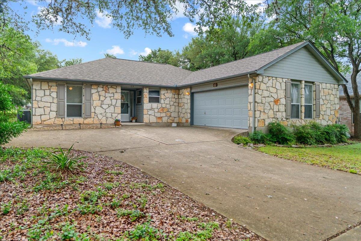 15 Spalding Cir, Wimberley, TX 78676
