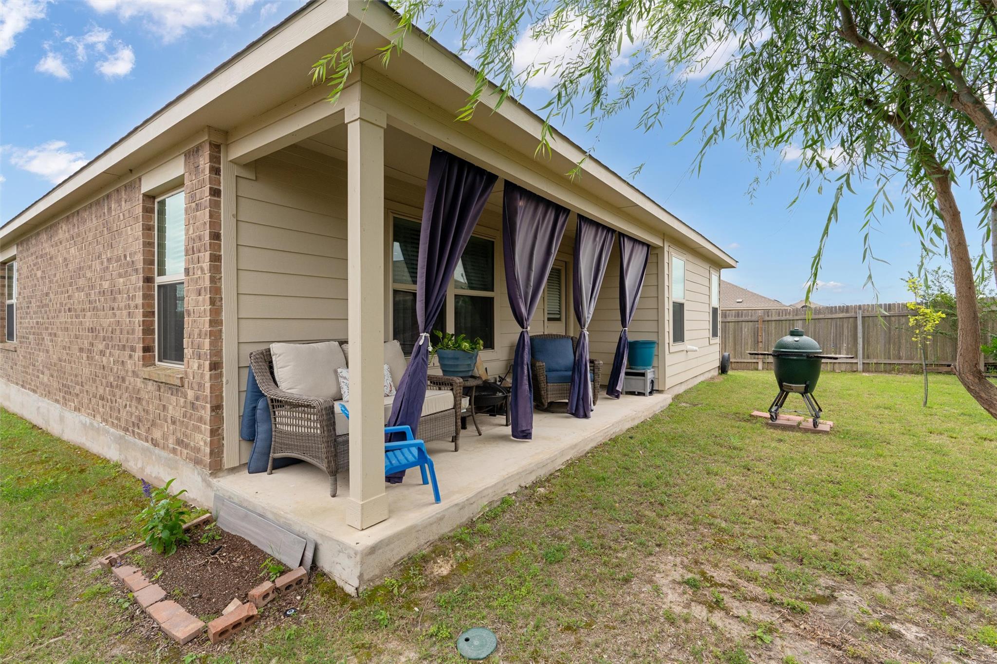 21400 Bird Wing Dr, Pflugerville, TX 78660