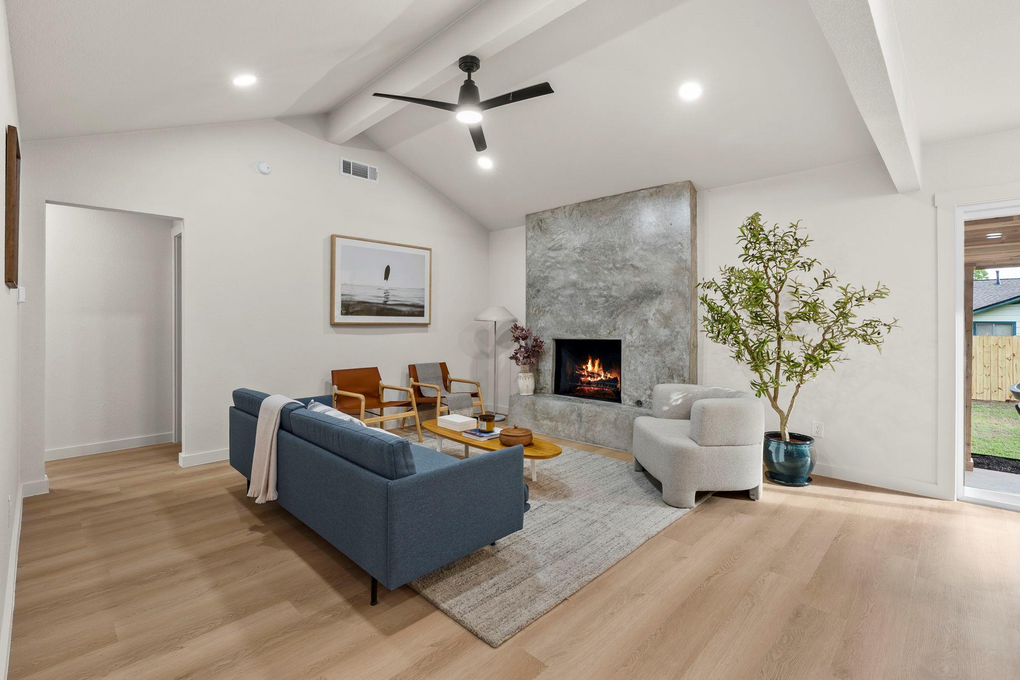 2107 Cindy Ln, Austin, TX 78727