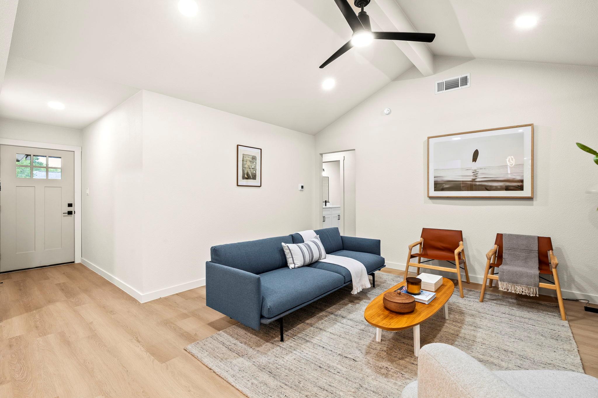 2107 Cindy Ln, Austin, TX 78727