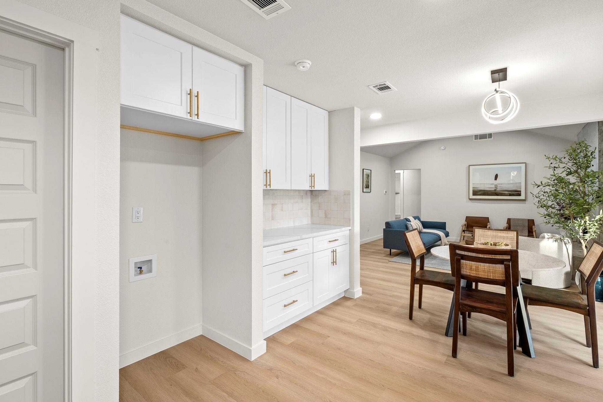 2107 Cindy Ln, Austin, TX 78727