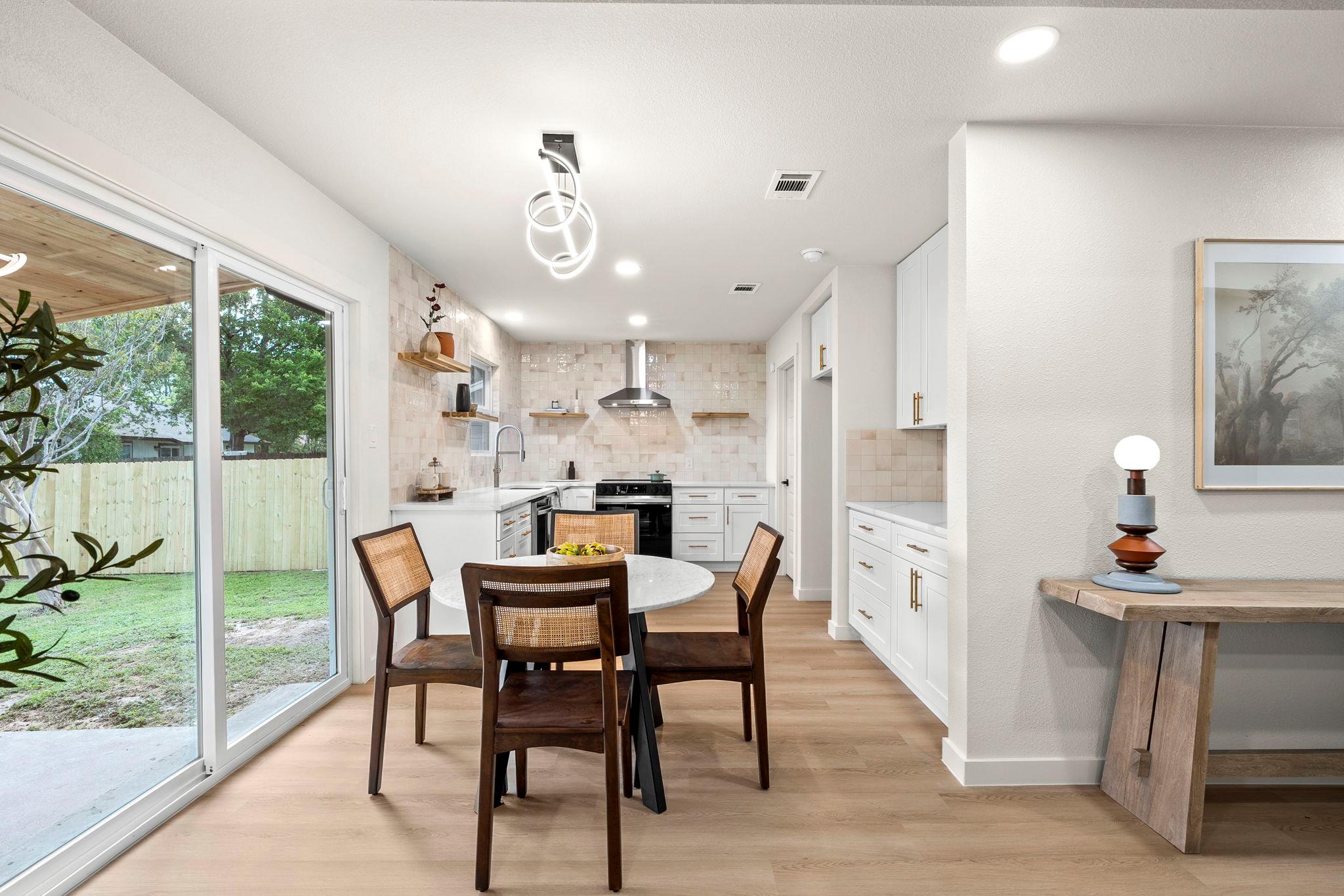 2107 Cindy Ln, Austin, TX 78727