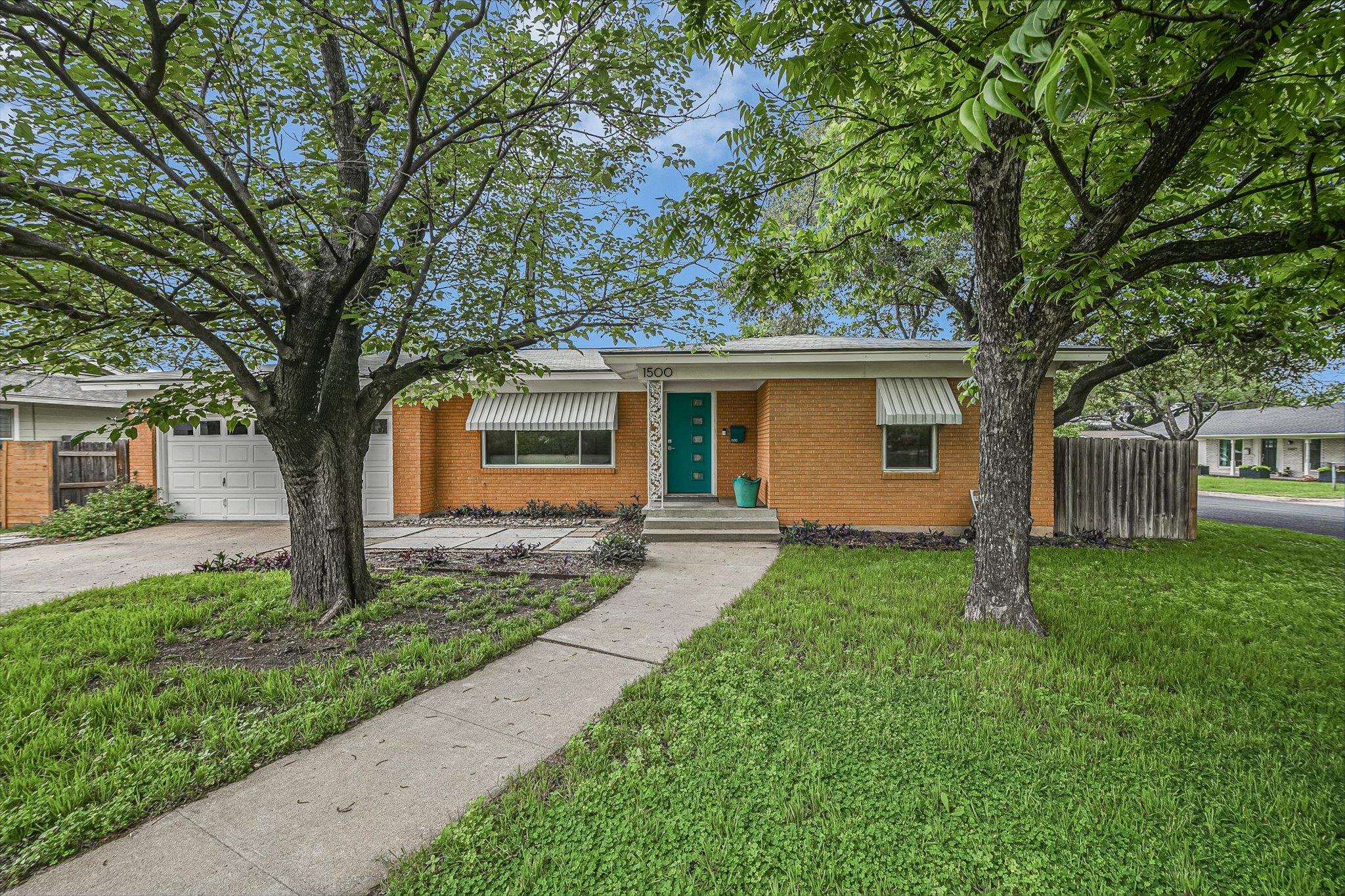 1500 Villa nova Dr, Austin, TX 78757