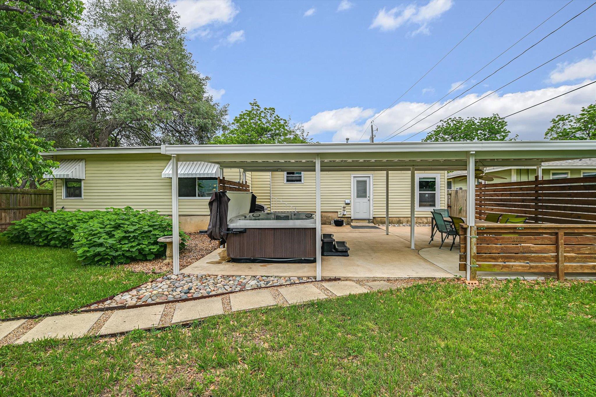 1500 Villa nova Dr, Austin, TX 78757