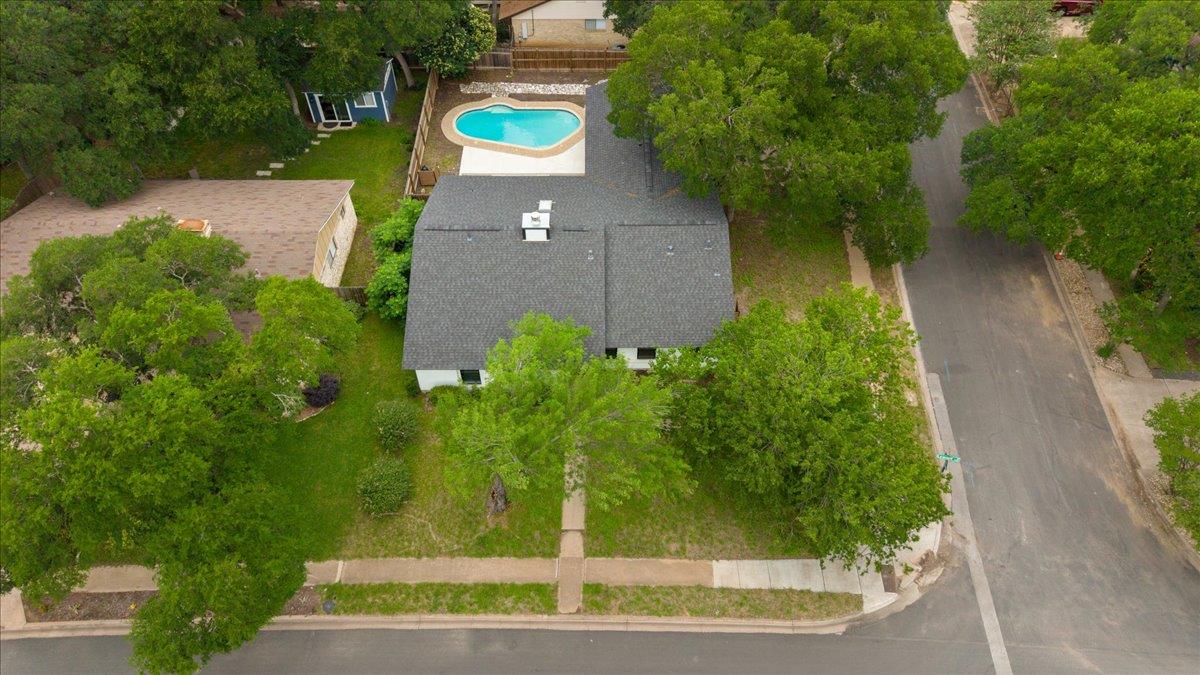 5700 Lewood Dr, Austin, TX 78745