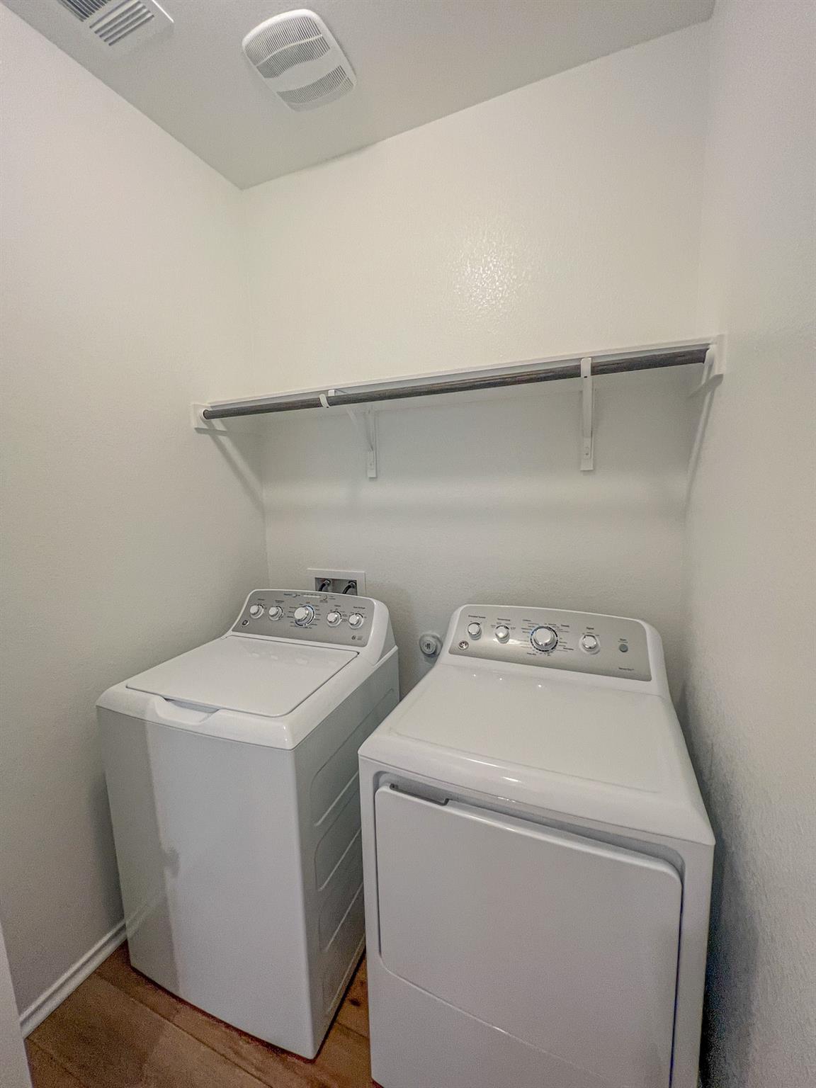 438 Perfect World Loop, Jarrell, TX 76537