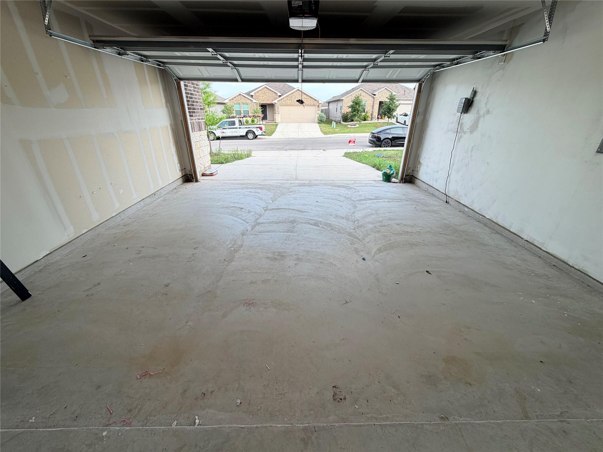 821 Gerardia Ct, Seguin, TX 78155