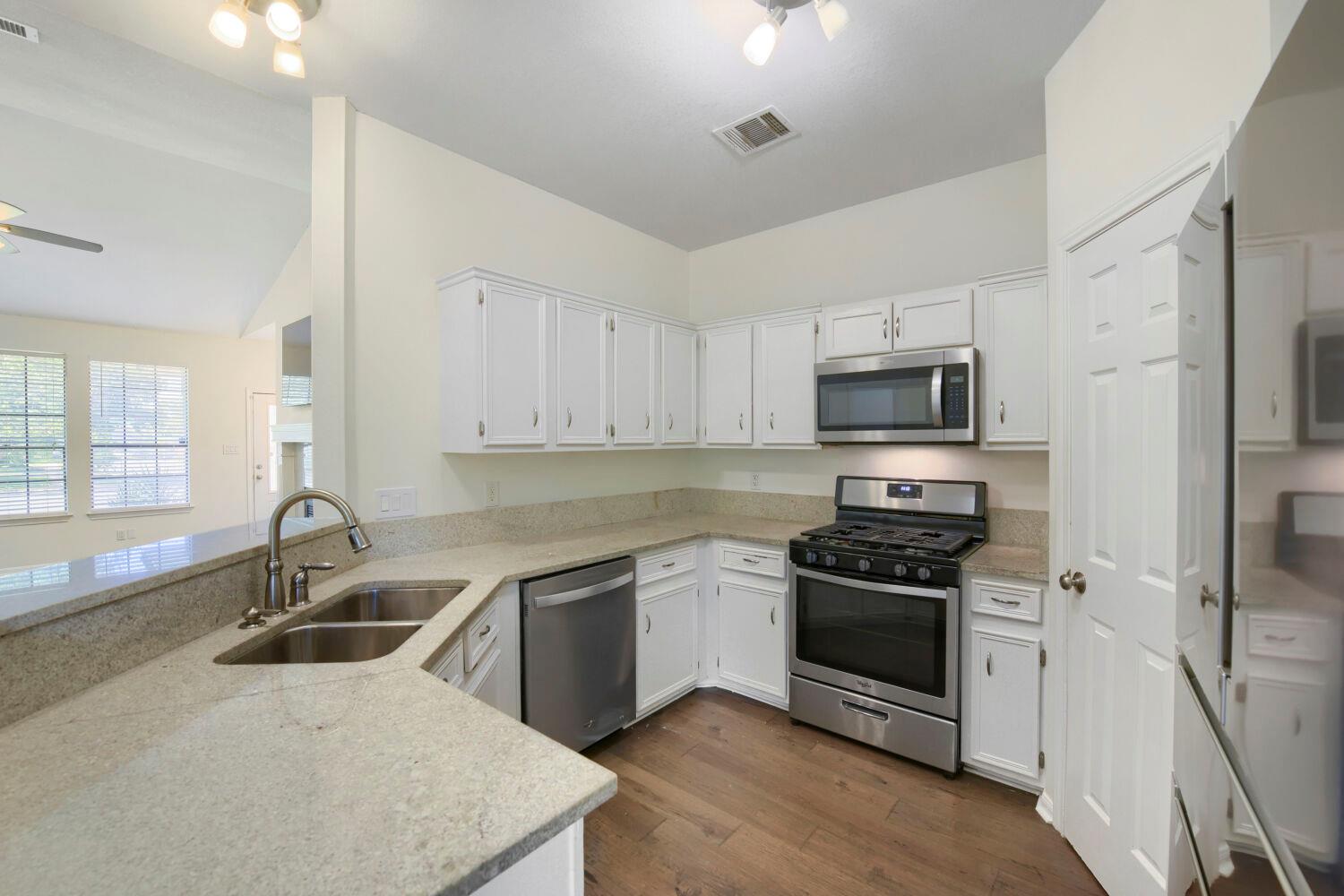 5806 Abilene Trl, Austin, TX 78749