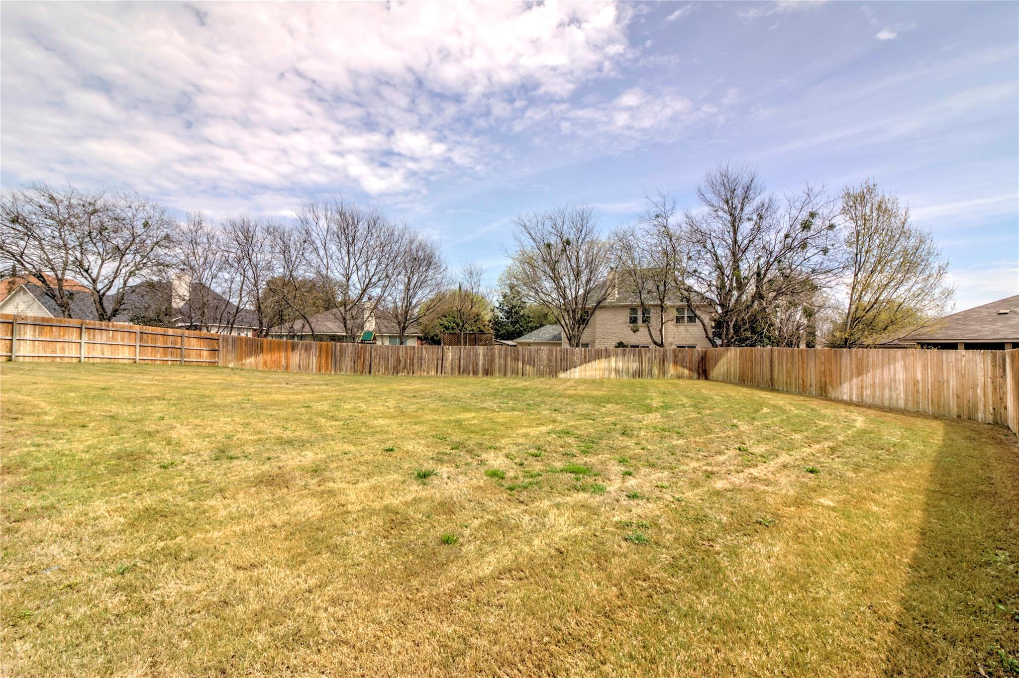 225 Deep Creek Dr, Georgetown, TX 78626