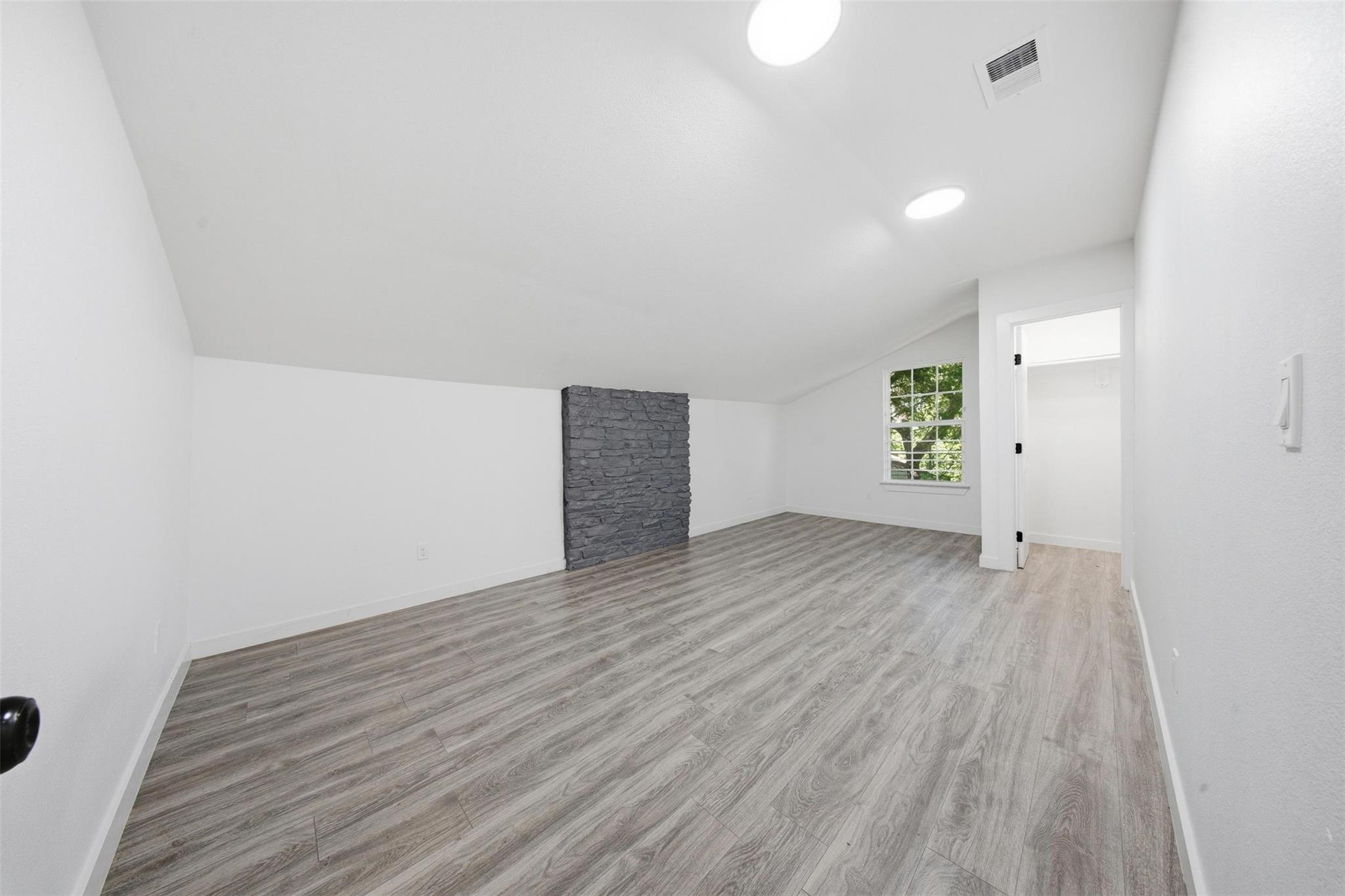 5005 Cottonwood Cir # B, Austin, TX 78723