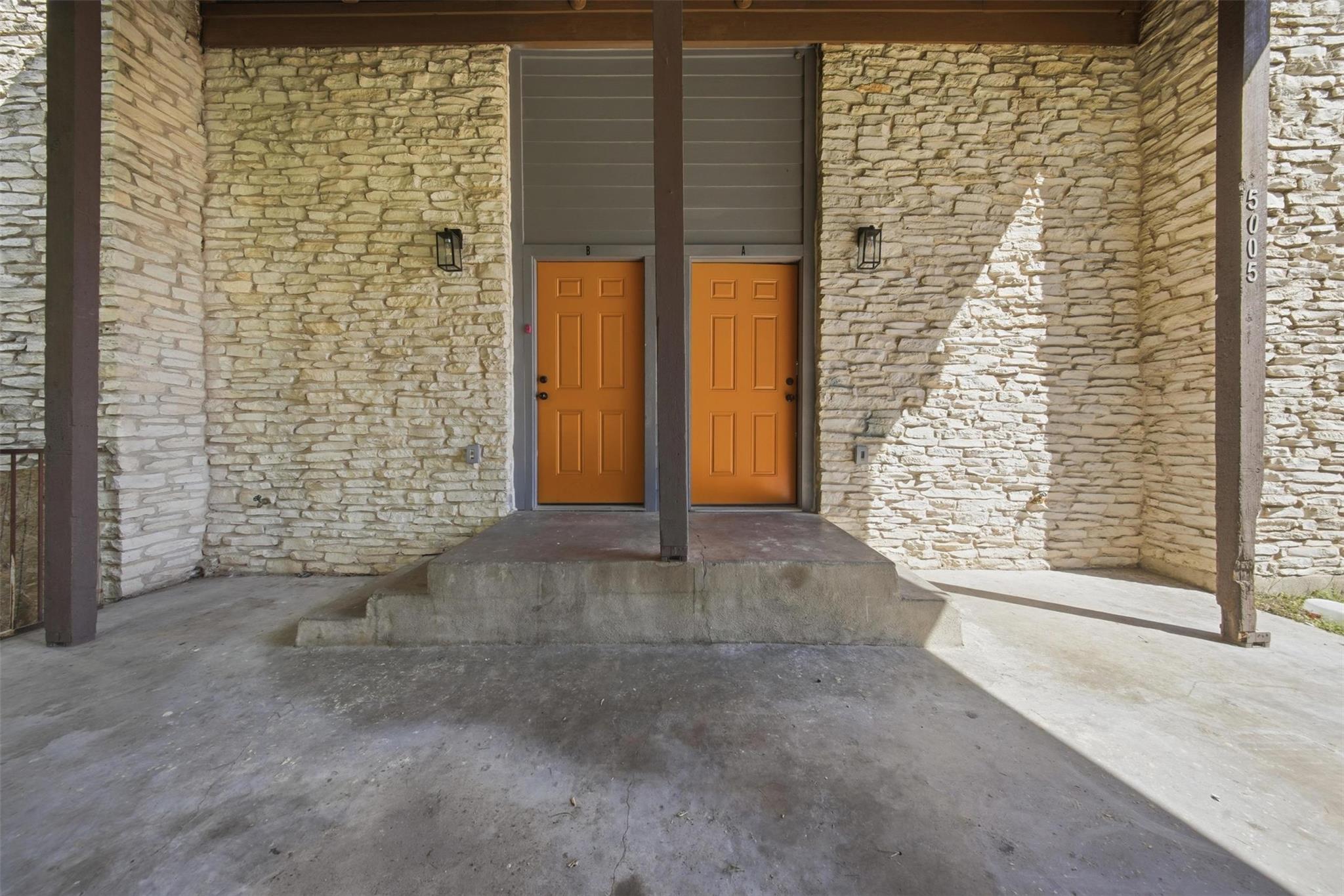 5005 Cottonwood Cir # B, Austin, TX 78723