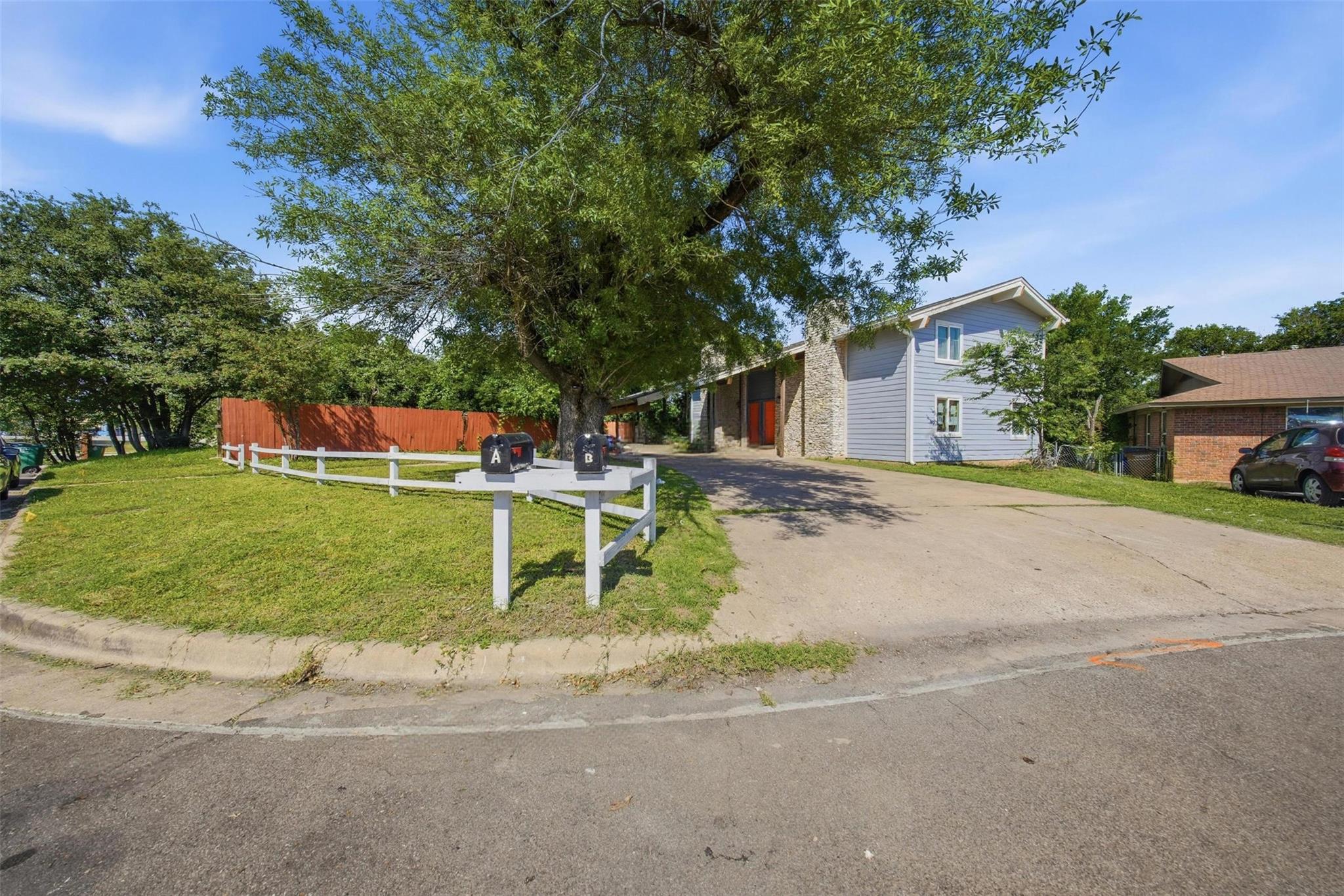 5005 Cottonwood Cir # B, Austin, TX 78723