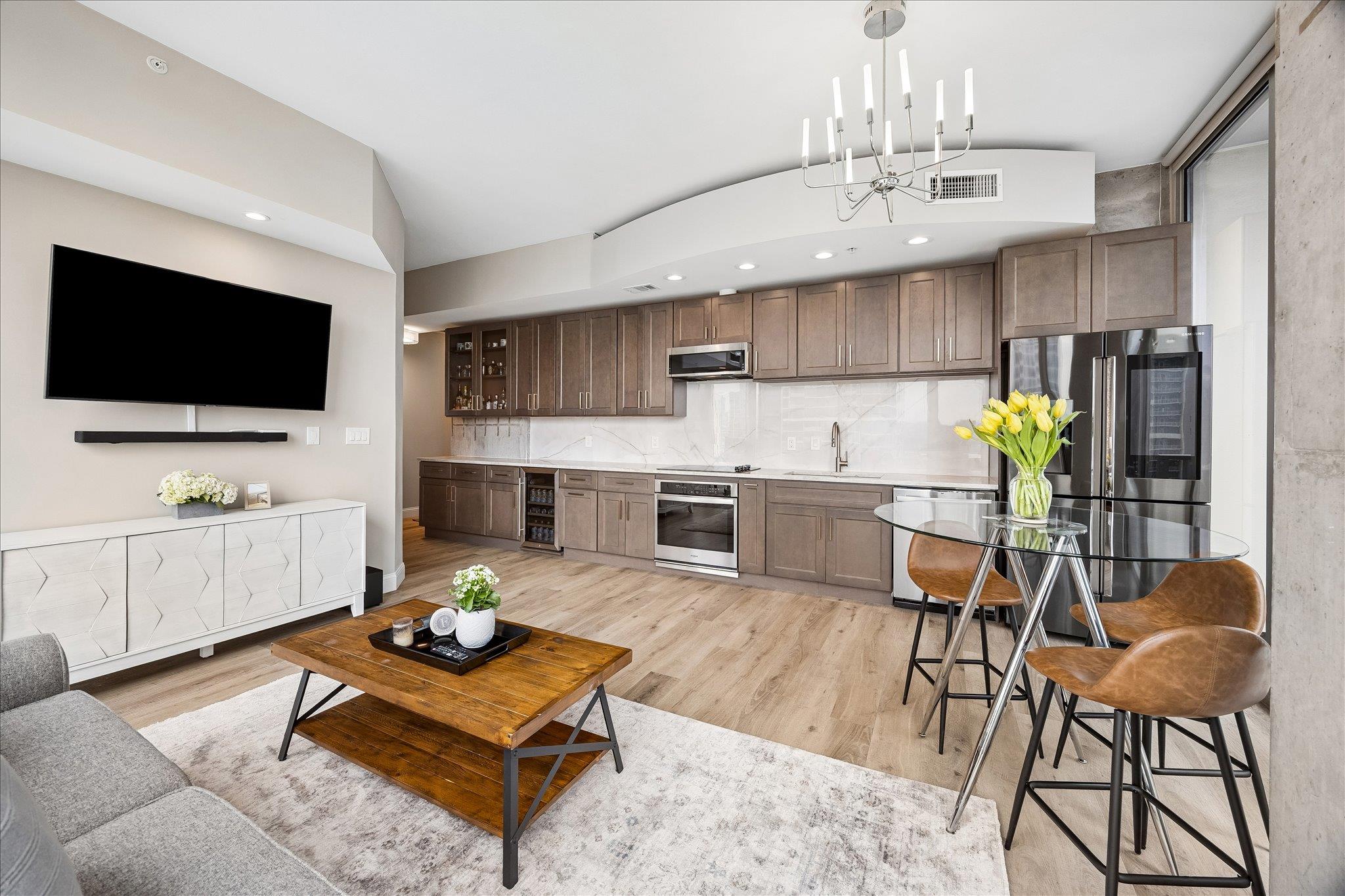 360 Nueces St # 2302, Austin, TX 78701