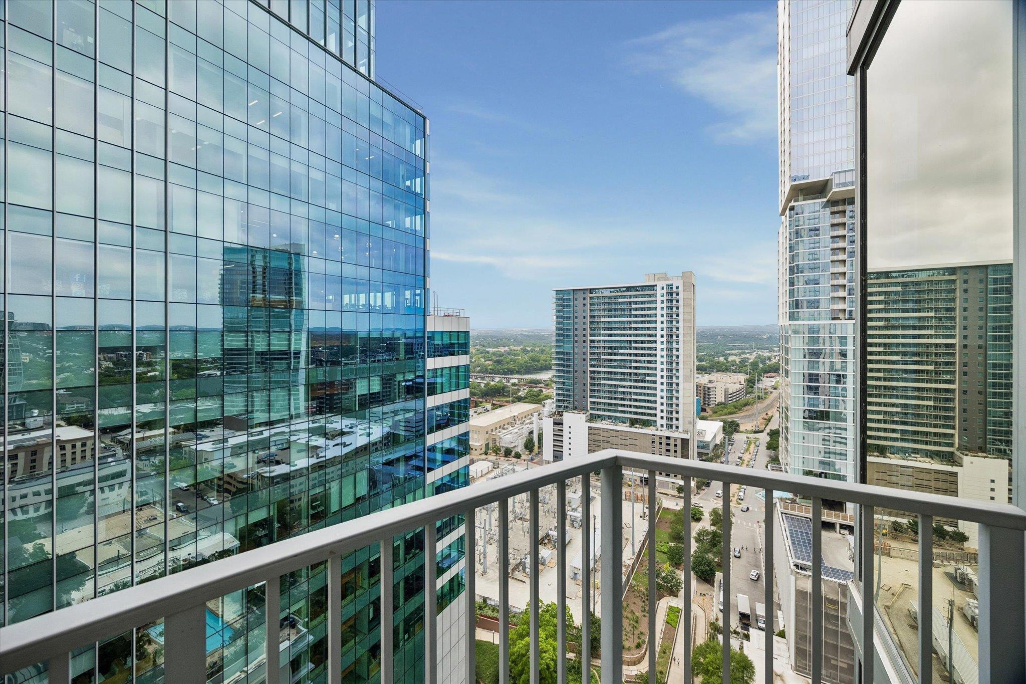 360 Nueces St # 2302, Austin, TX 78701