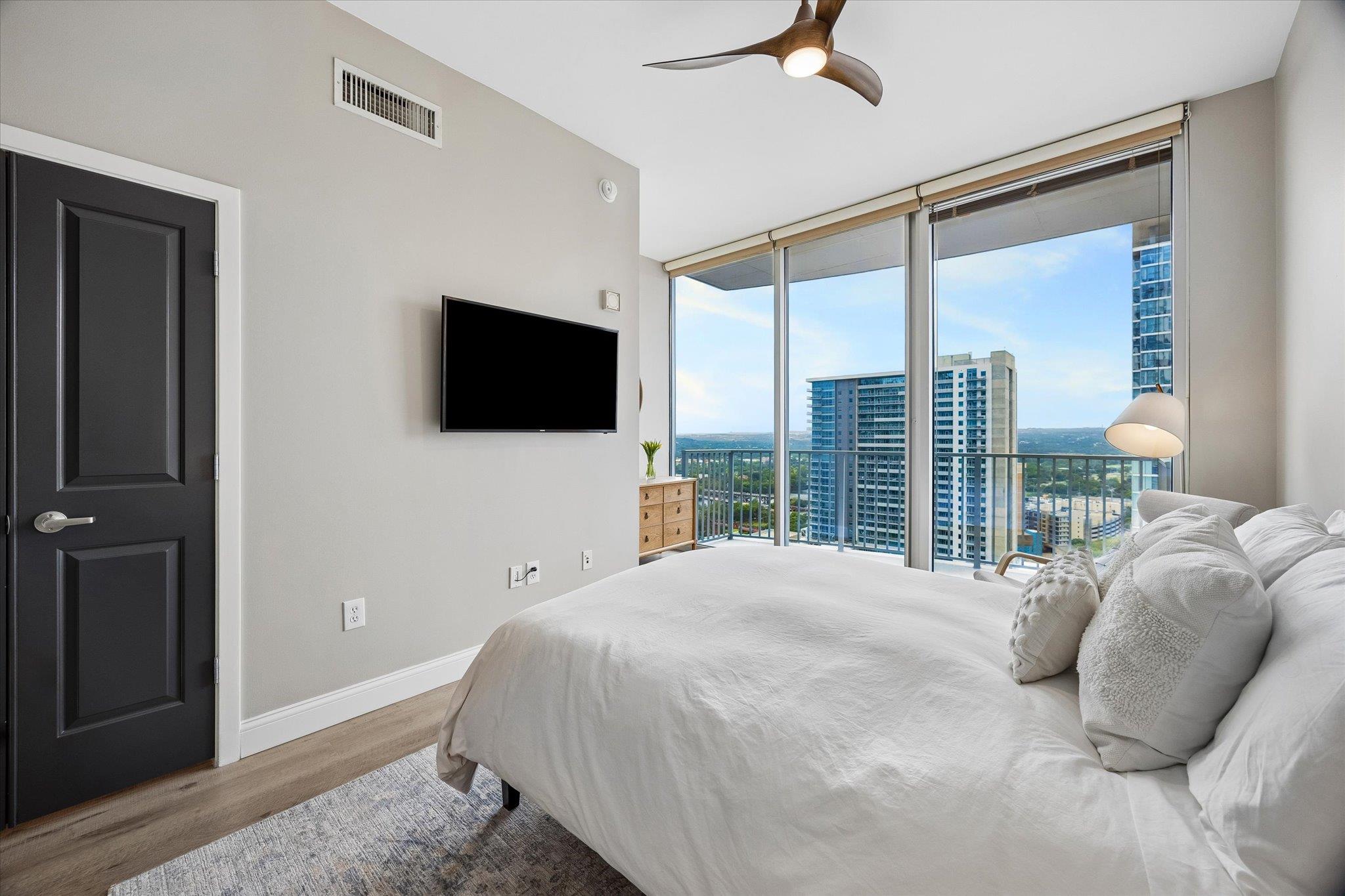 360 Nueces St # 2302, Austin, TX 78701