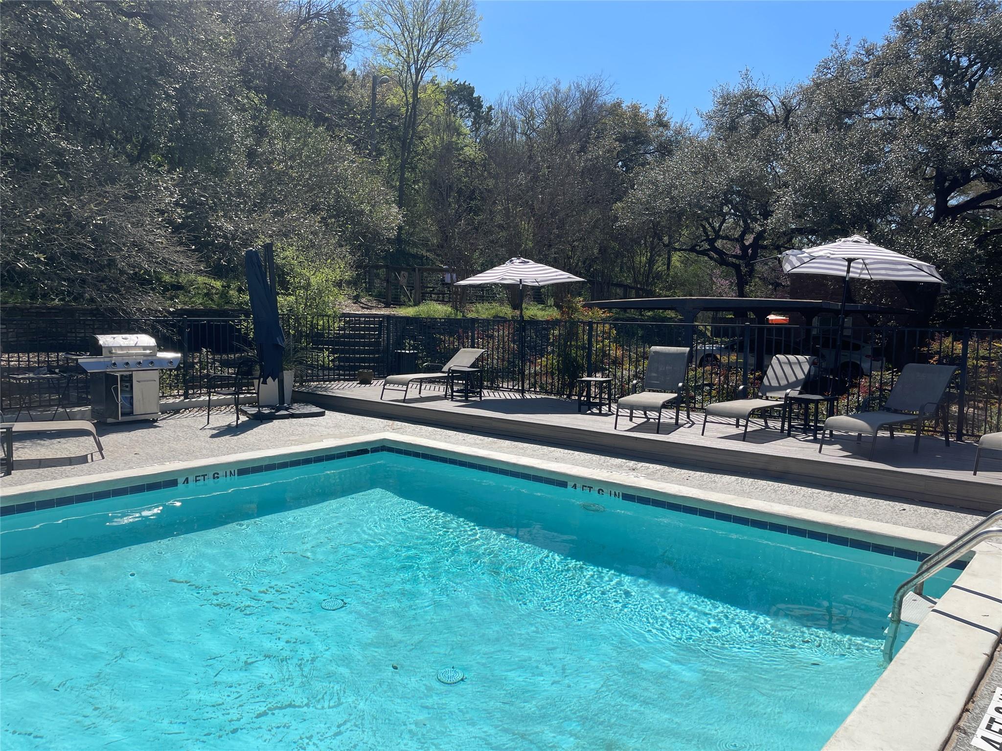 739 E Oltorf St, Austin, TX 78704
