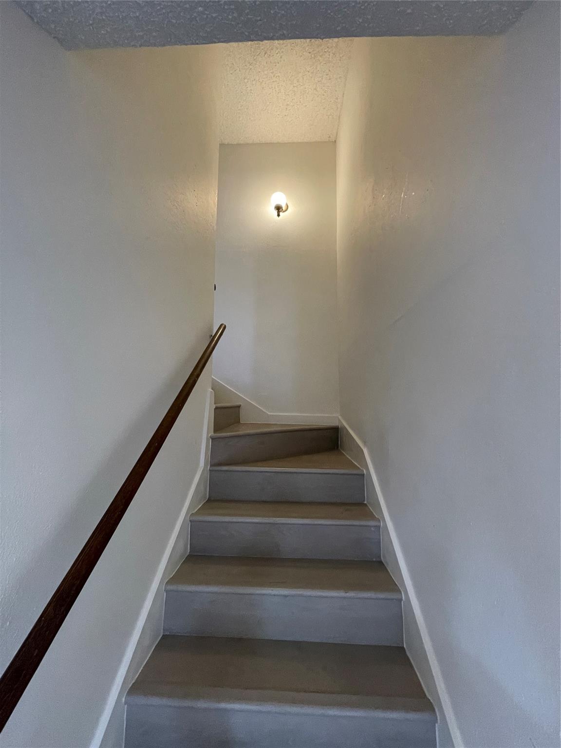 739 E Oltorf St, Austin, TX 78704