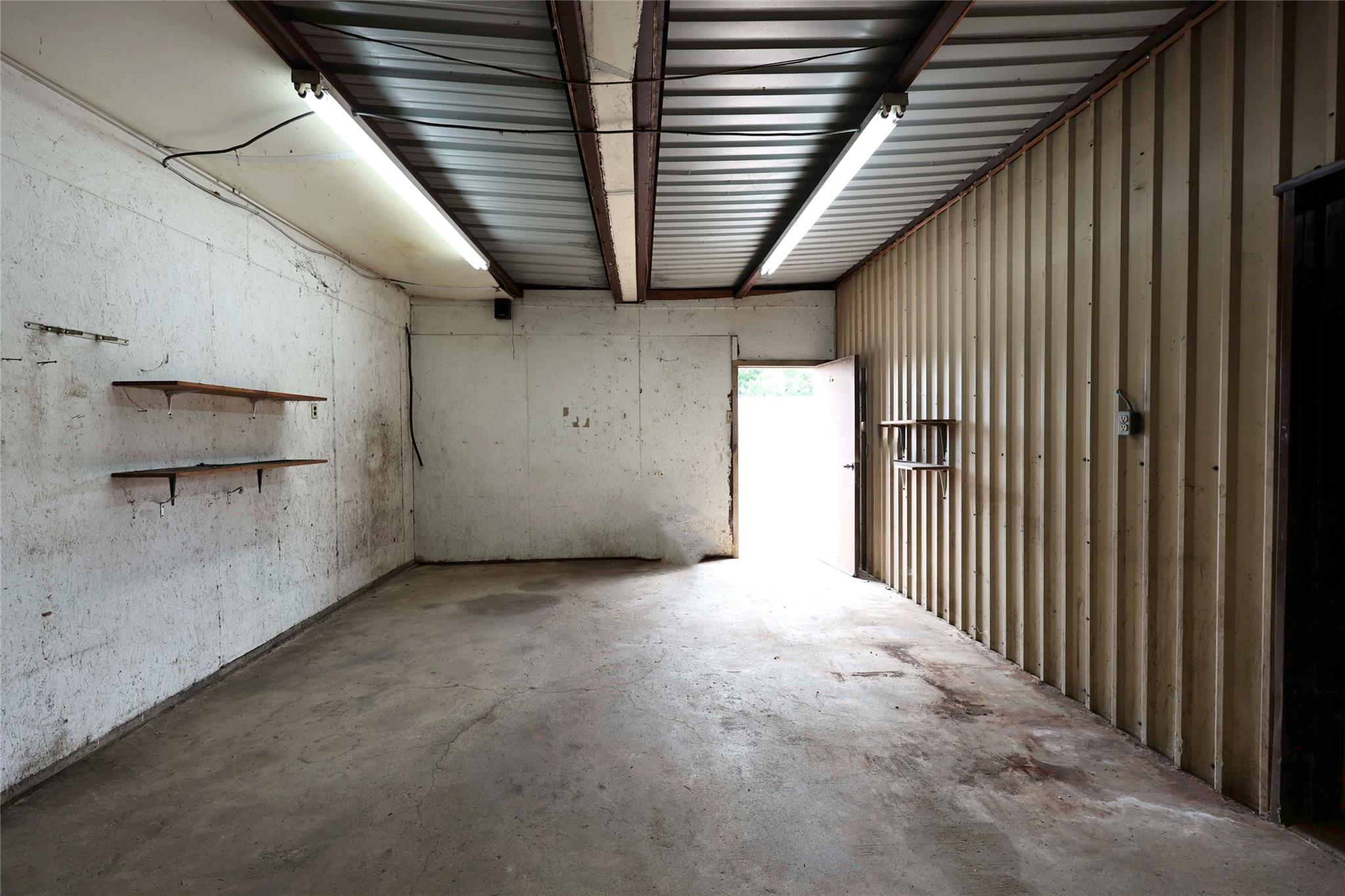 1410 US Highway 90A East, Hallettsville, TX 77964