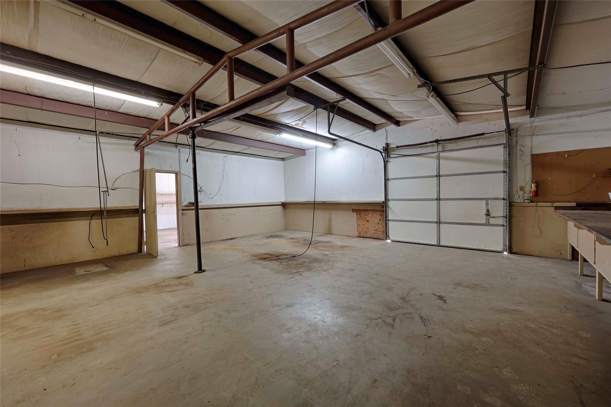 1410 US Highway 90A East, Hallettsville, TX 77964