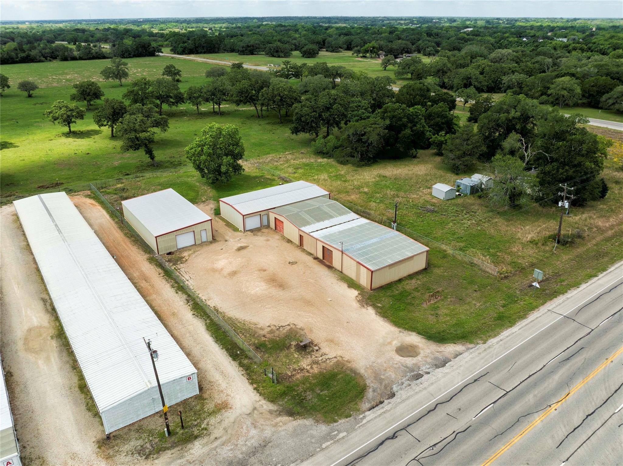 1410 US Highway 90A East, Hallettsville, TX 77964