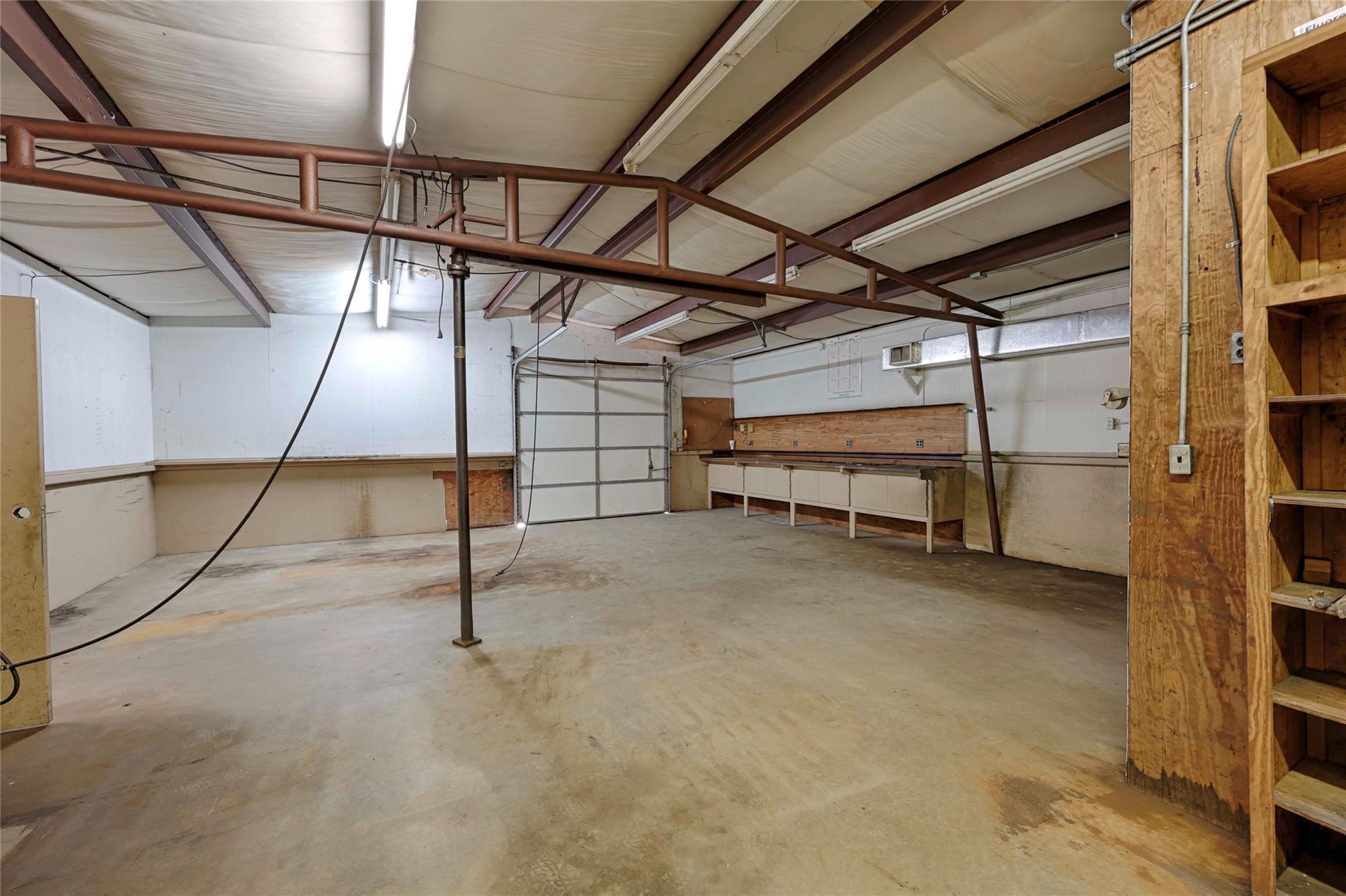 1410 US Highway 90A East, Hallettsville, TX 77964
