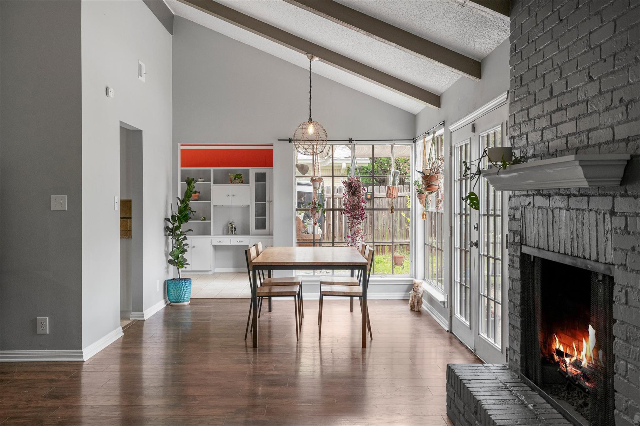 7303 Geneva Dr, Austin, TX 78723