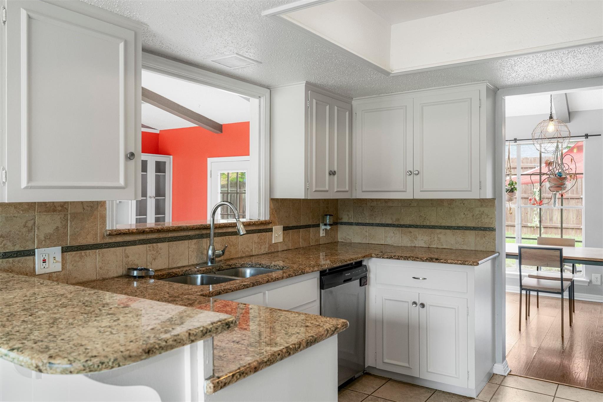 7303 Geneva Dr, Austin, TX 78723