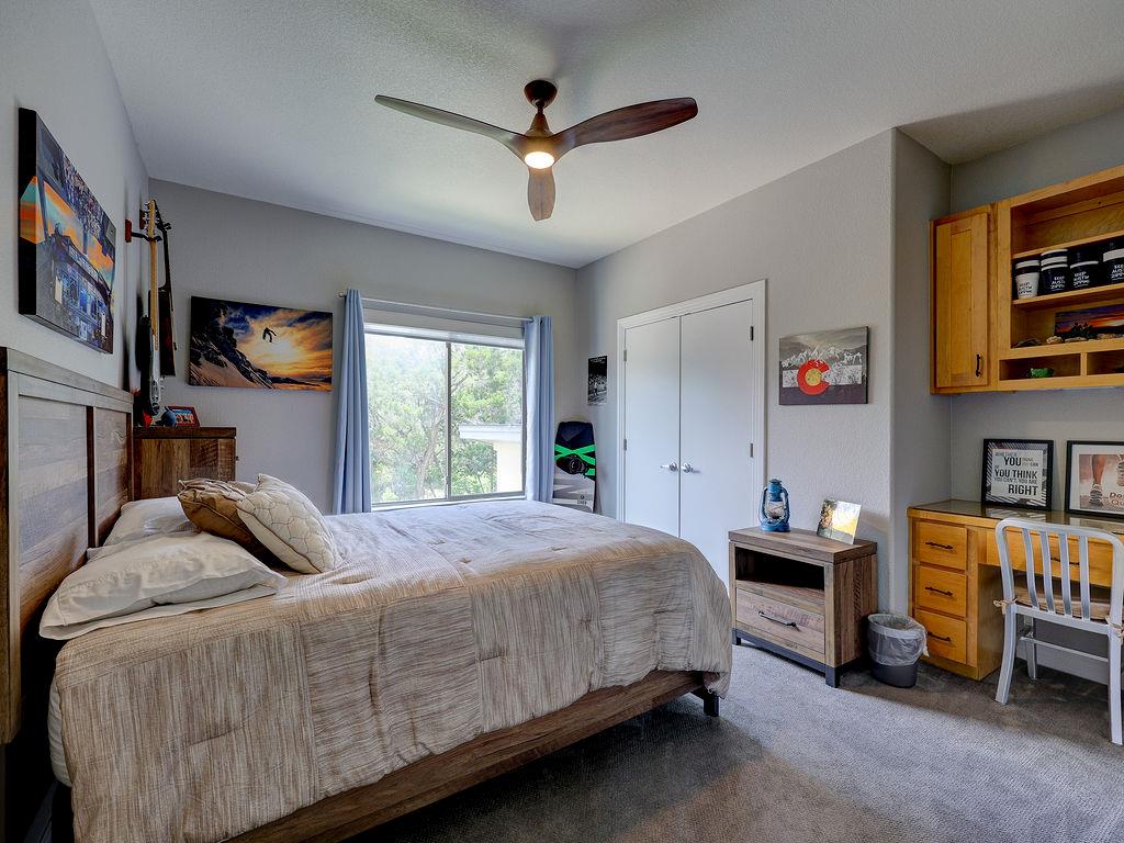 5910 Travis Woods Cv, Austin, TX 78734