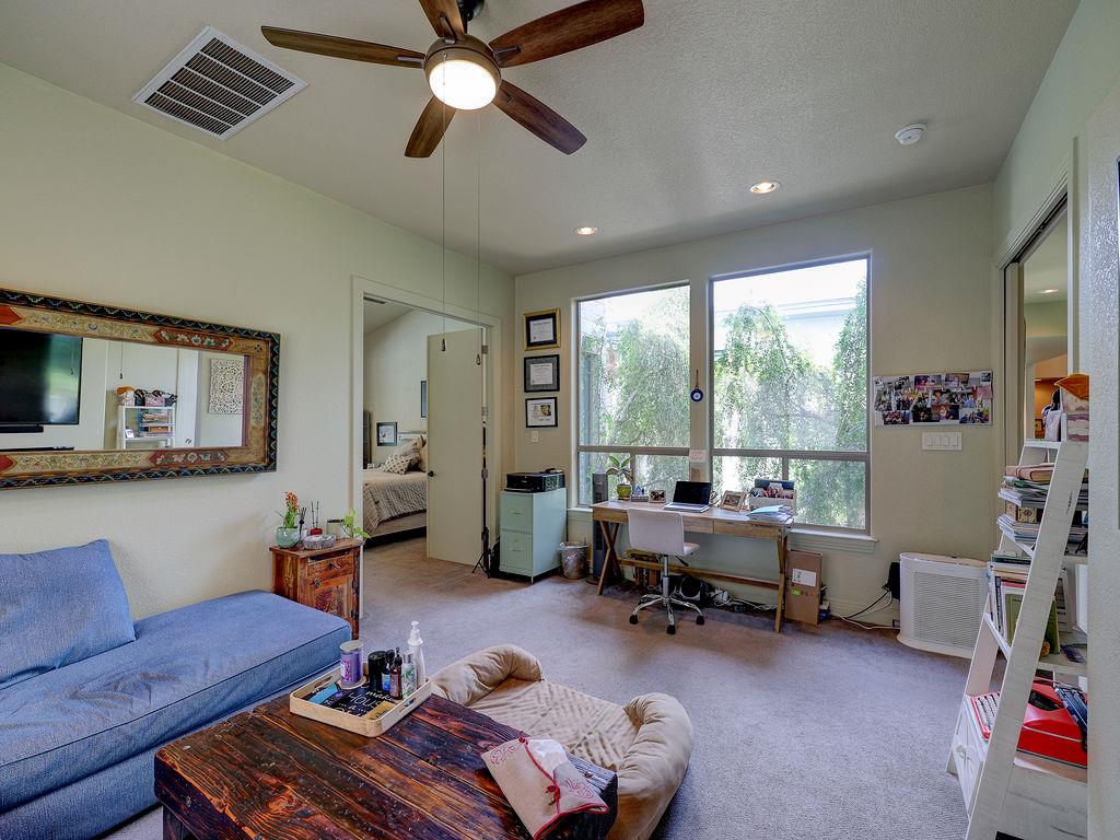 5910 Travis Woods Cv, Austin, TX 78734