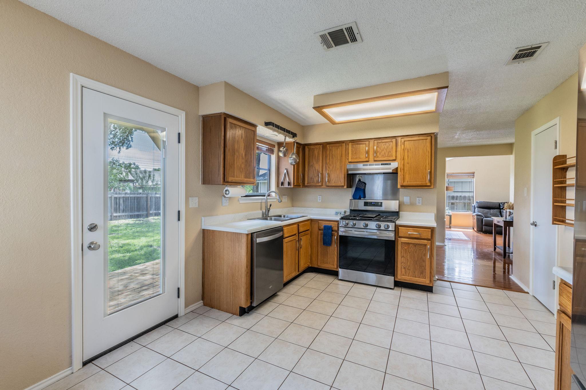 4608 Velasco Pl, Austin, TX 78749