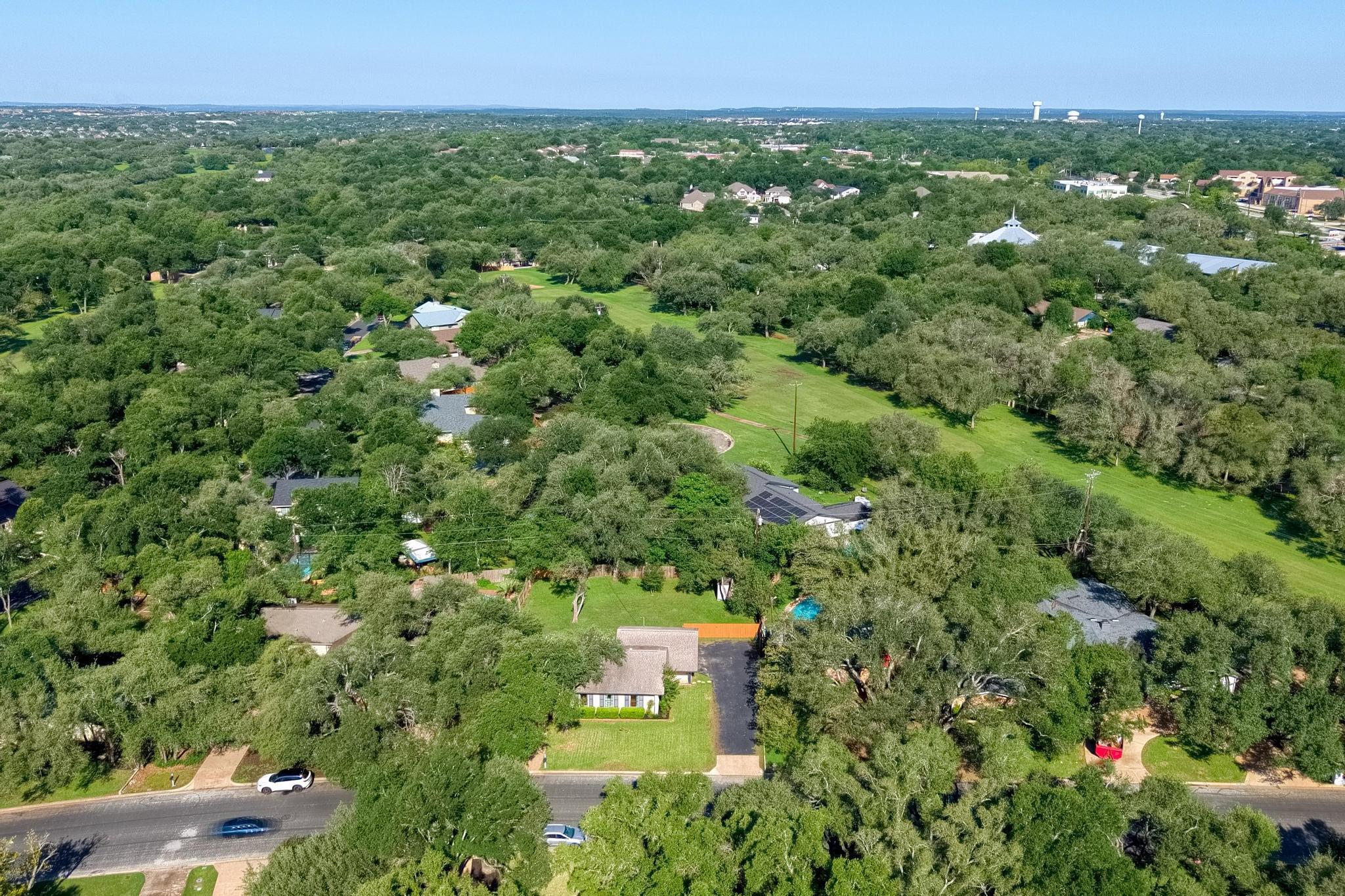 9105 Balcones Club Dr, Austin, TX 78750