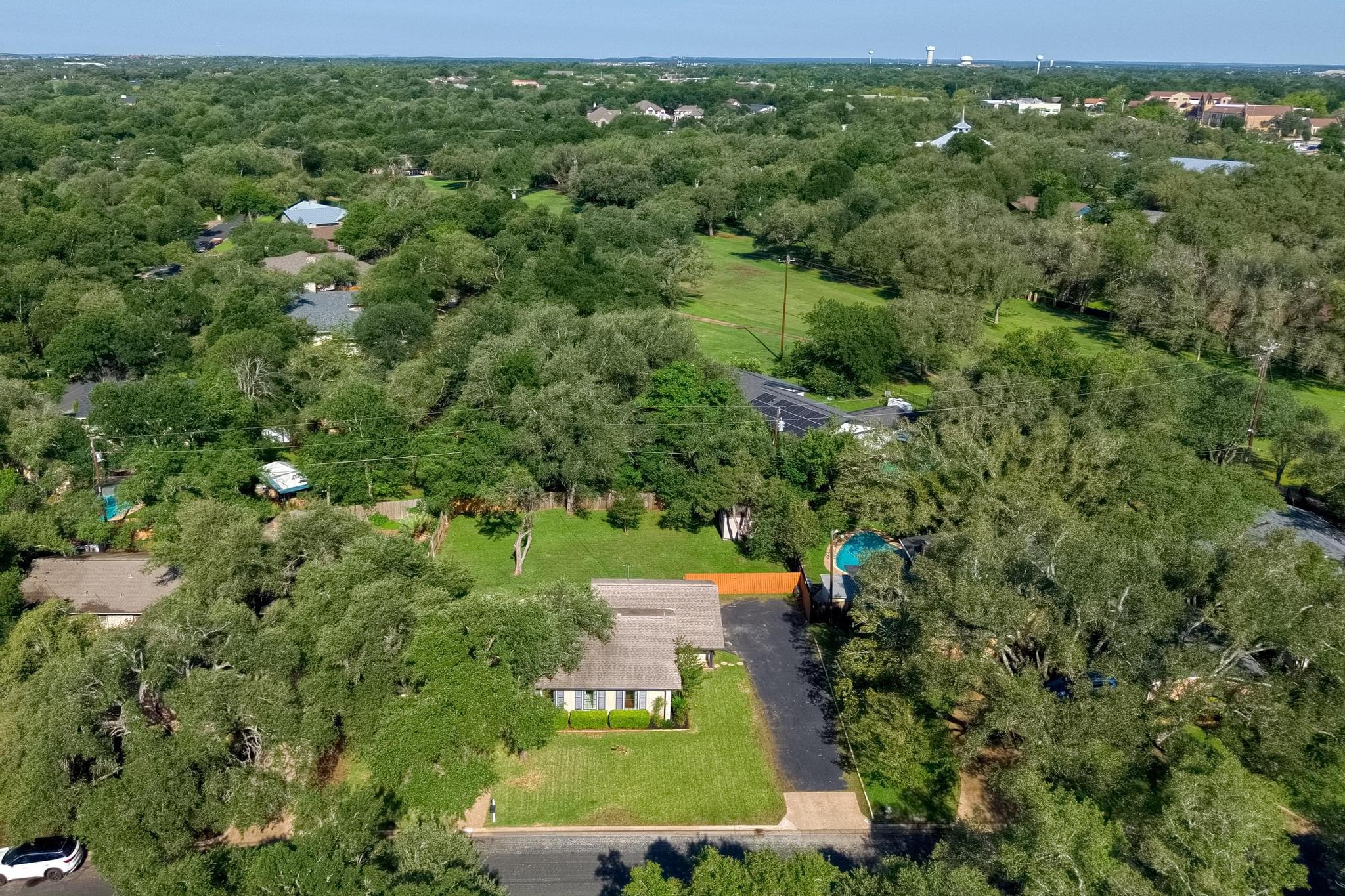 9105 Balcones Club Dr, Austin, TX 78750