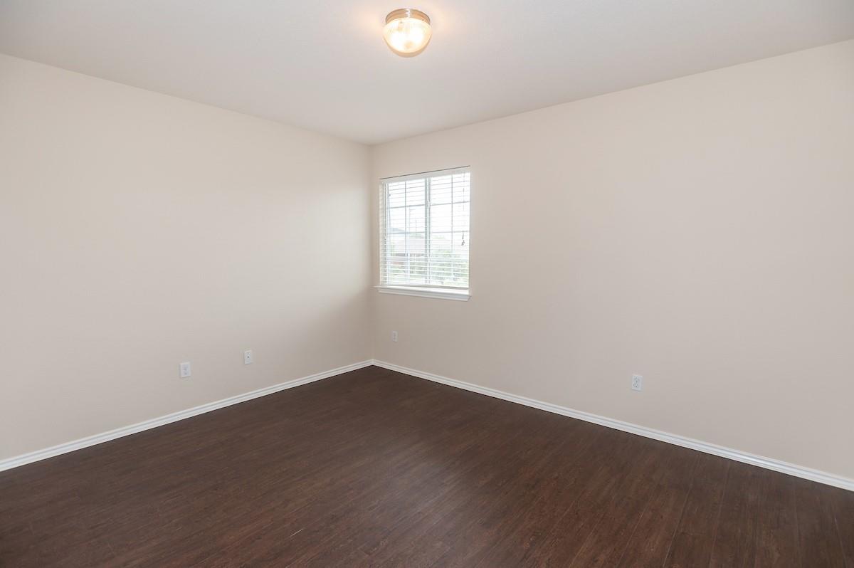 516 Sweet Leaf Ln, Pflugerville, TX 78660