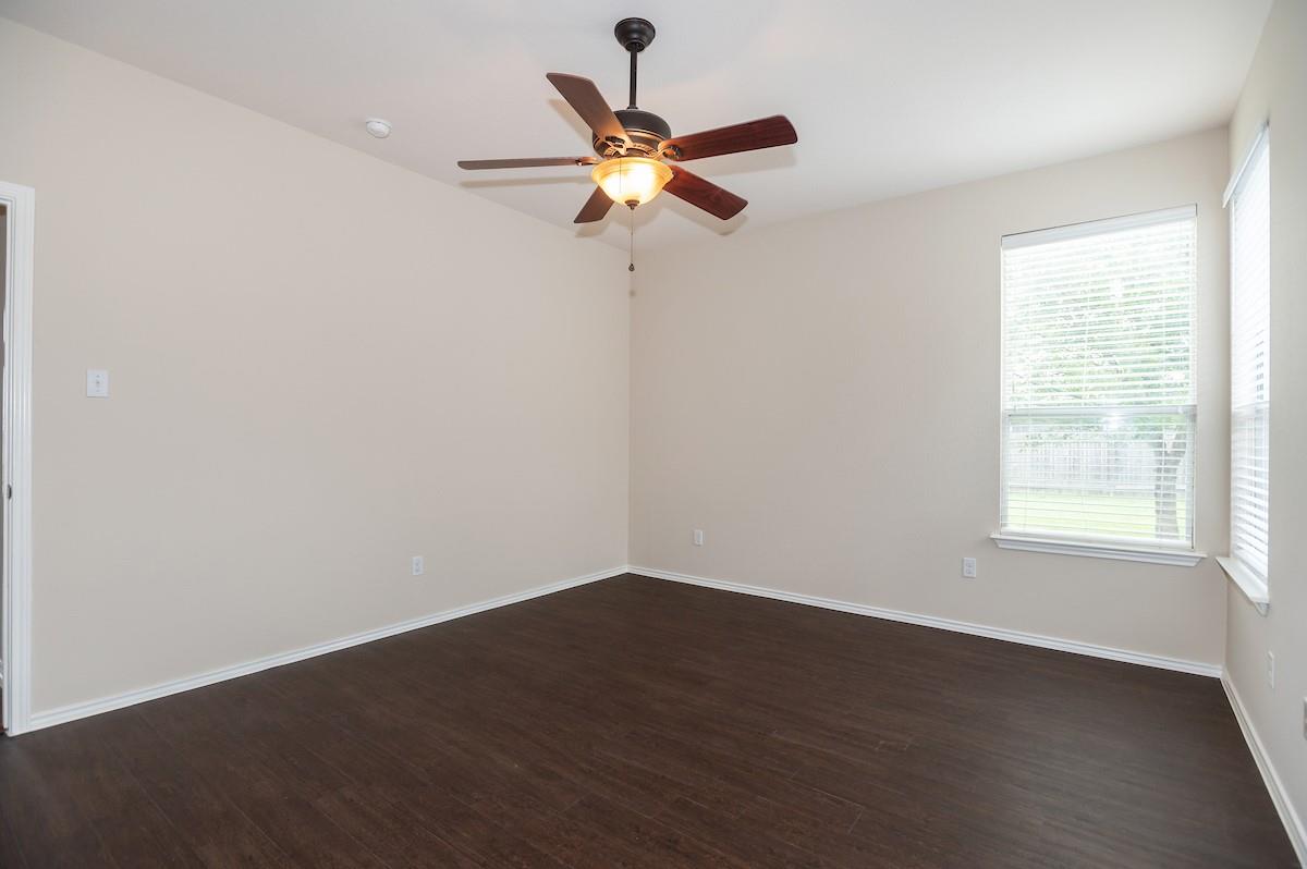 516 Sweet Leaf Ln, Pflugerville, TX 78660