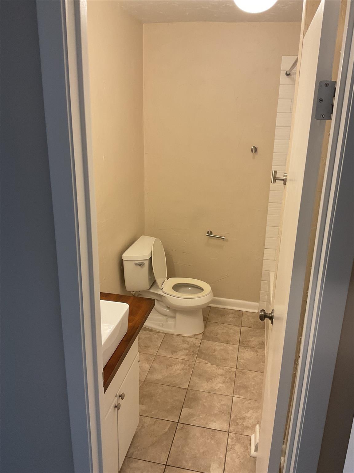 901 E Oltorf St # 101, Austin, TX 78704