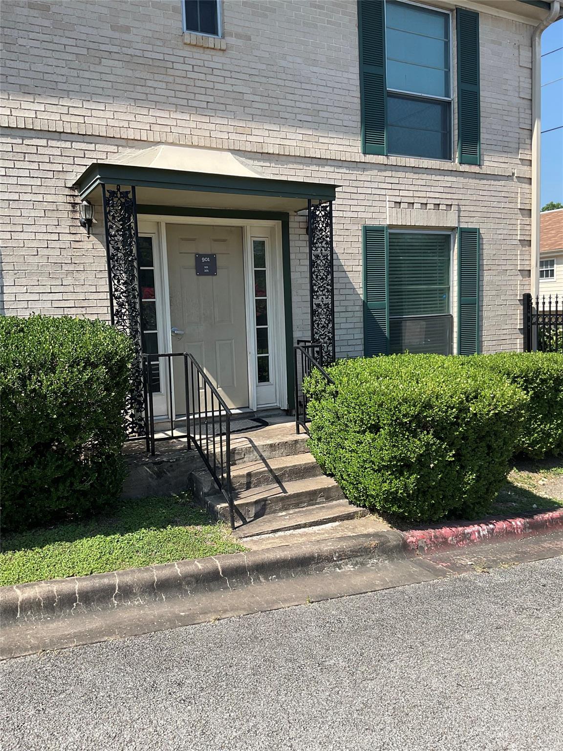 901 E Oltorf St # 101, Austin, TX 78704