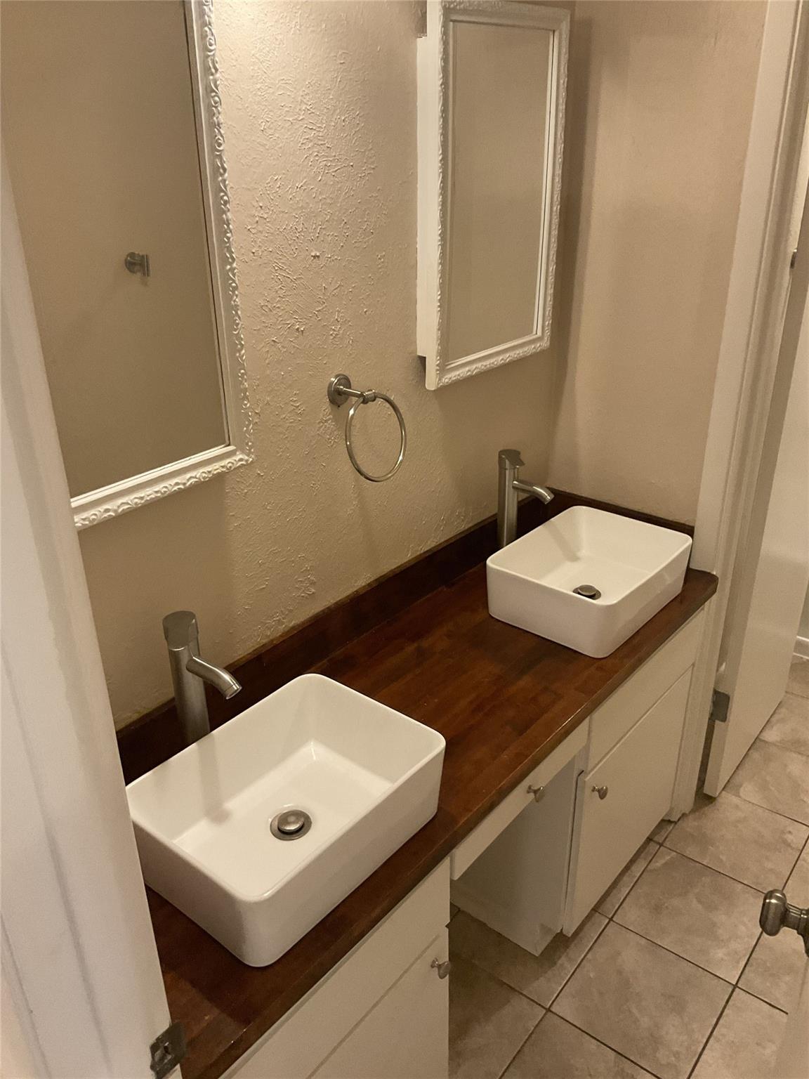 901 E Oltorf St # 101, Austin, TX 78704