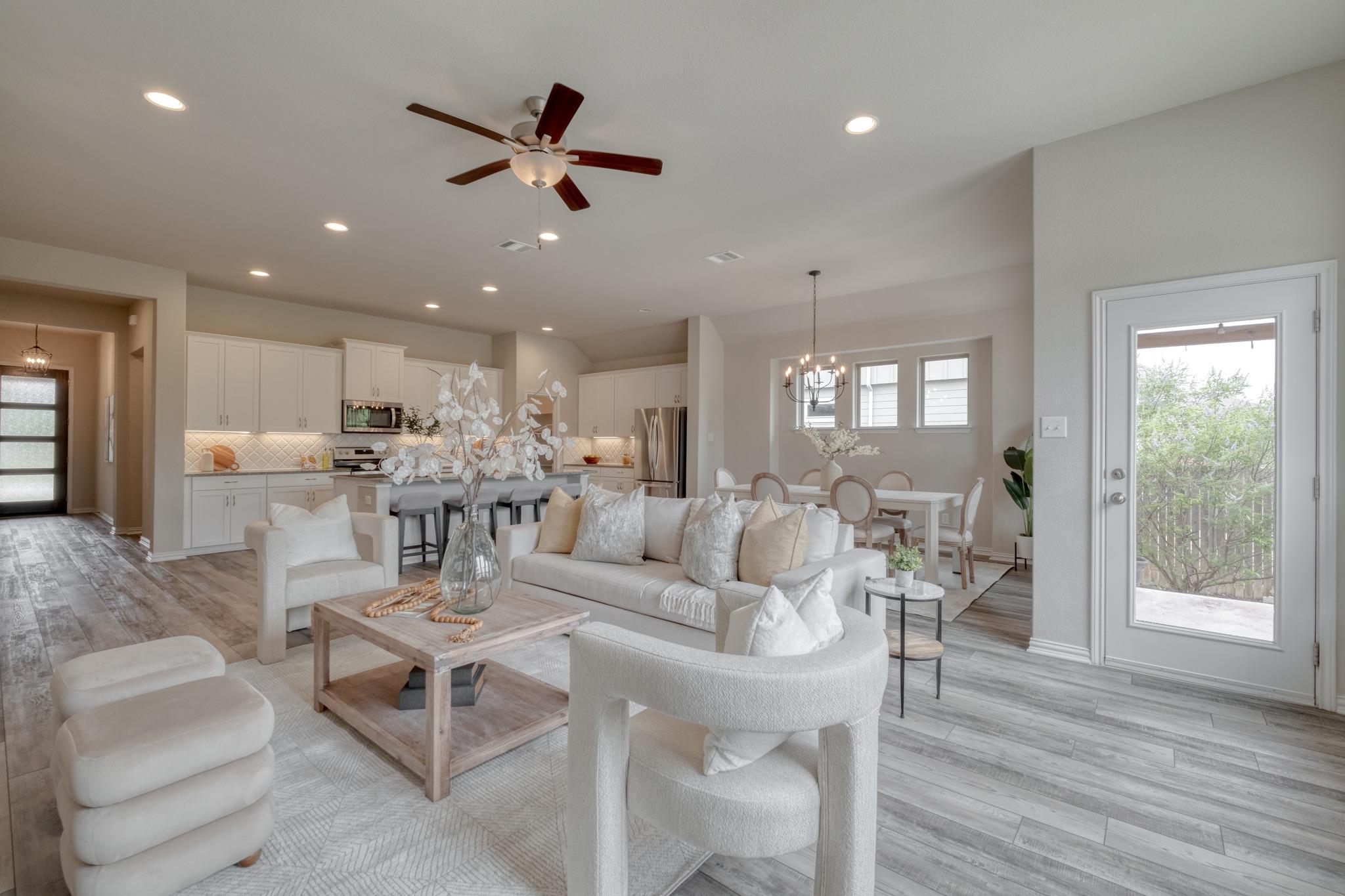 103 Brookside St, Hutto, TX 78634