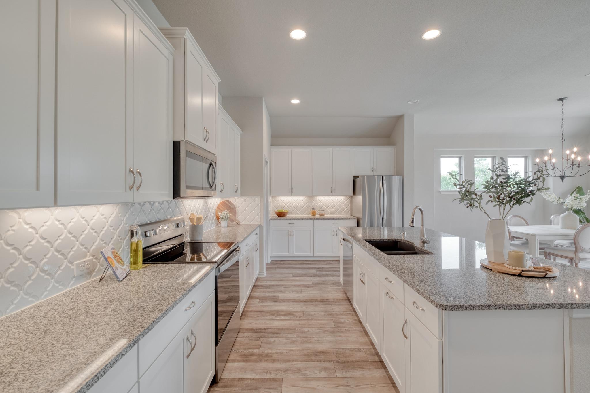 103 Brookside St, Hutto, TX 78634