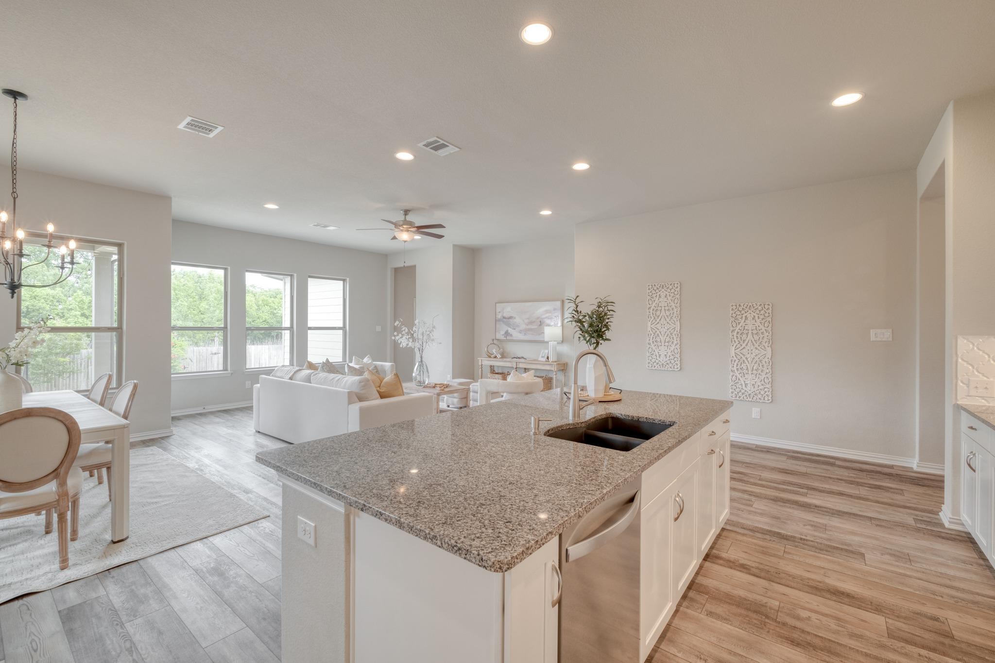 103 Brookside St, Hutto, TX 78634