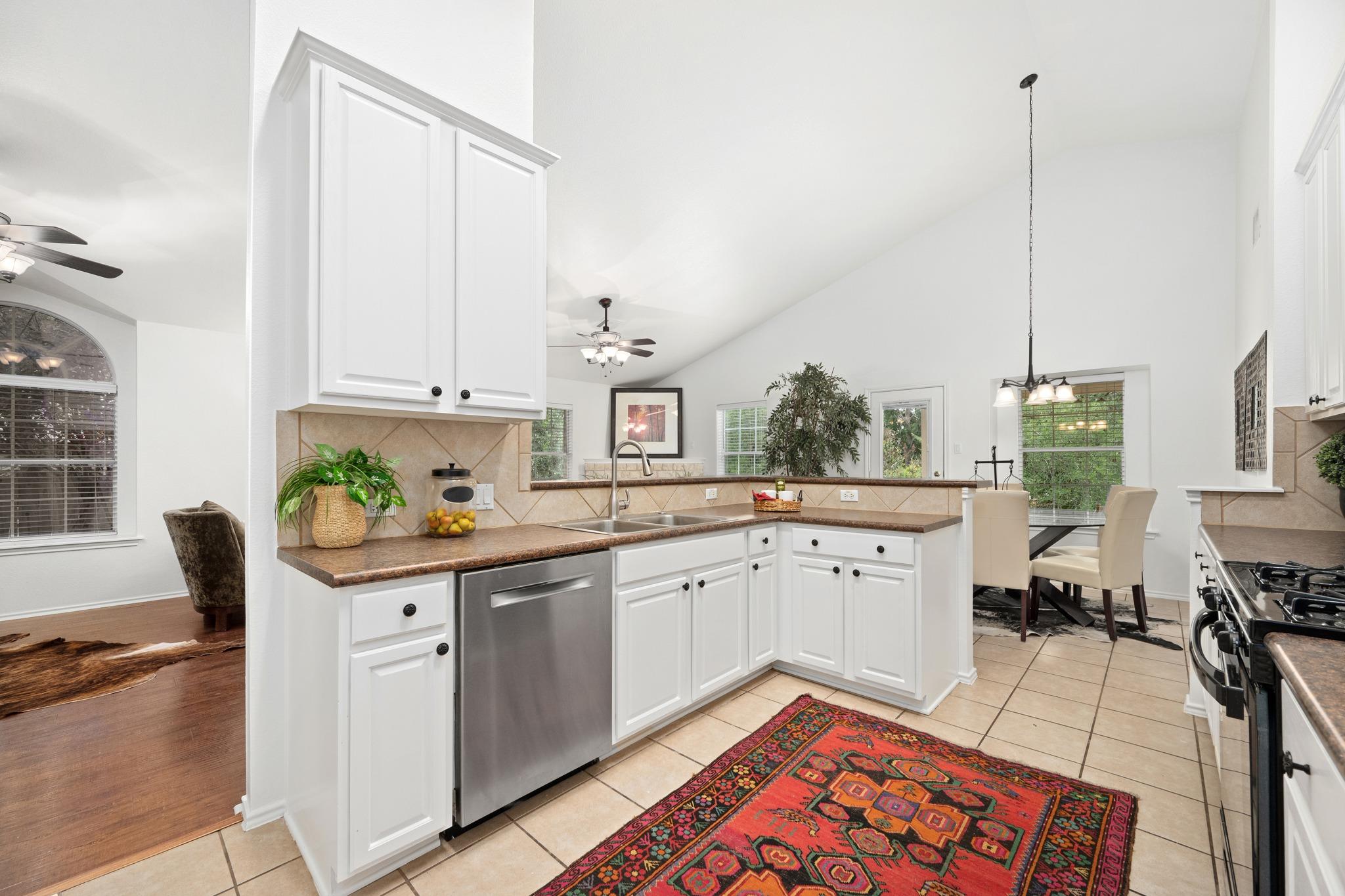 10713 Chippenhook Ct, Austin, TX 78748