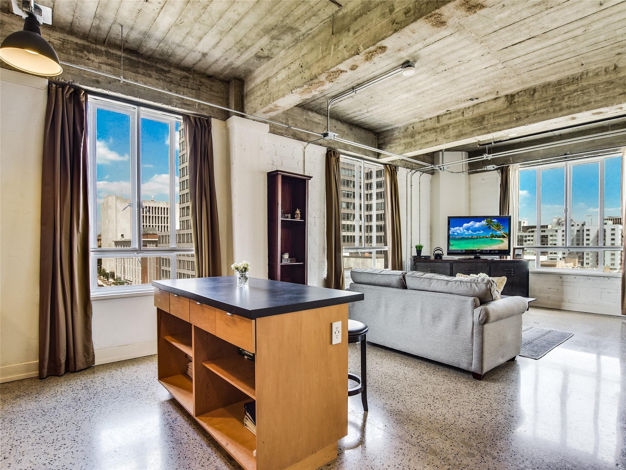 710 Colorado St # 6D, Austin, TX 78701