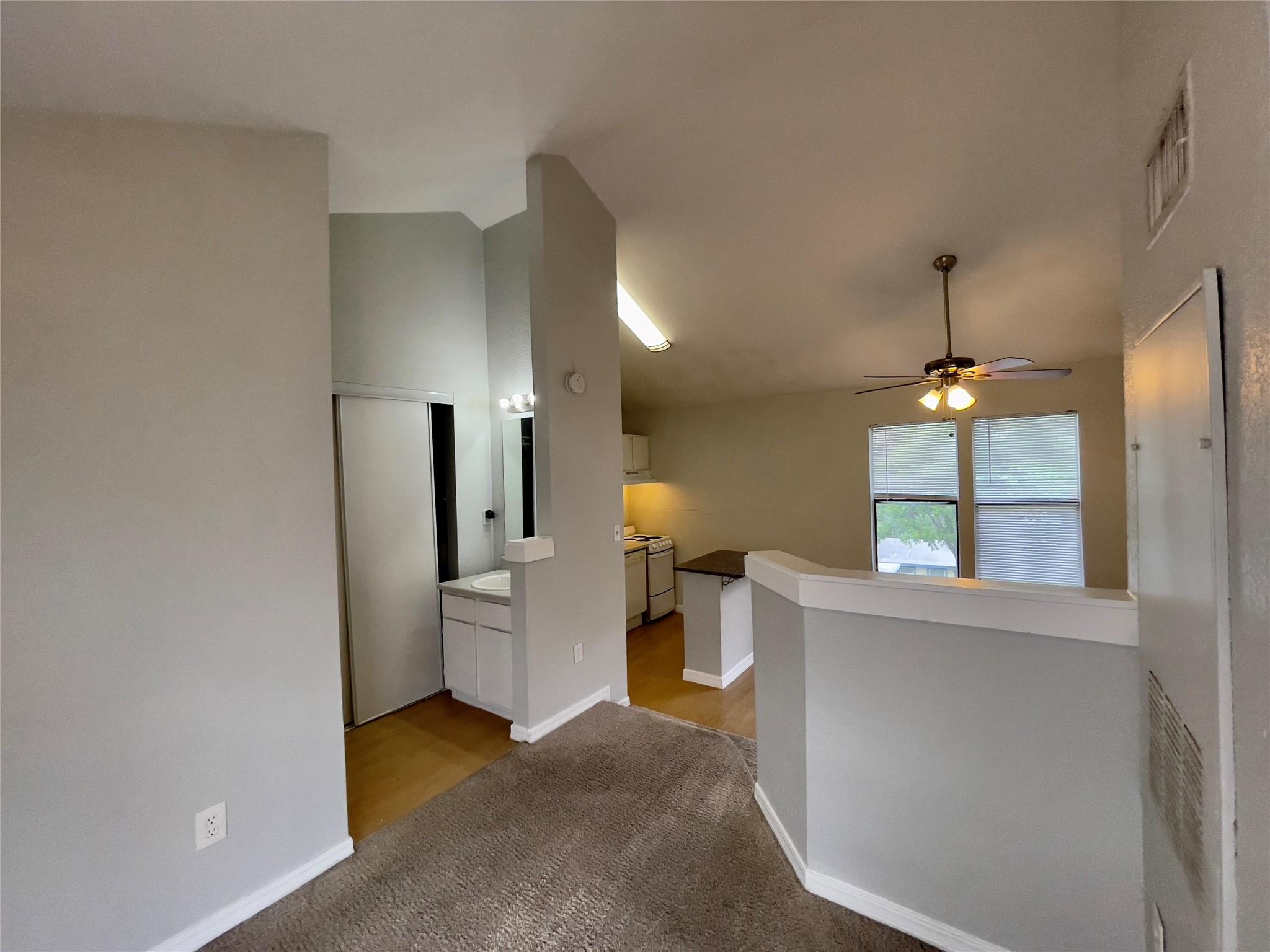 513 South Park Dr # 304, Austin, TX 78704