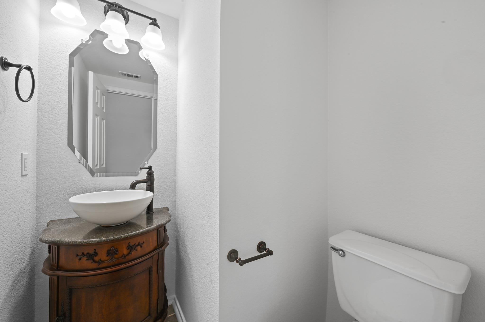11213 Jim Thorpe Ln, Austin, TX 78748