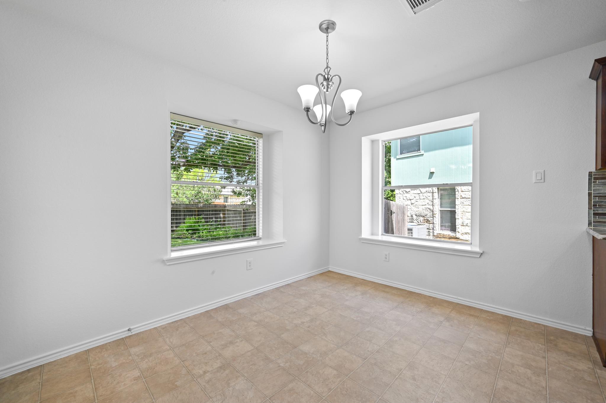11213 Jim Thorpe Ln, Austin, TX 78748
