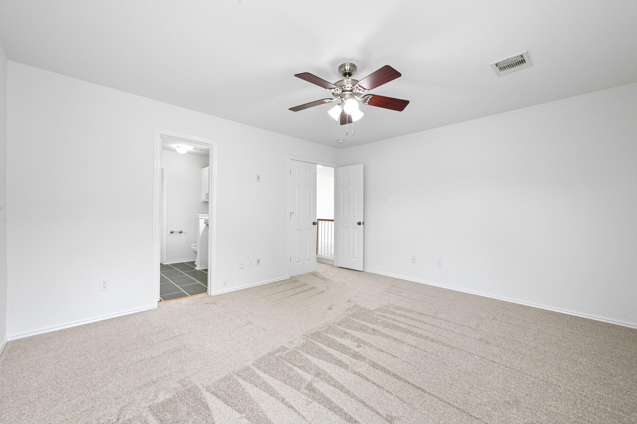 11213 Jim Thorpe Ln, Austin, TX 78748