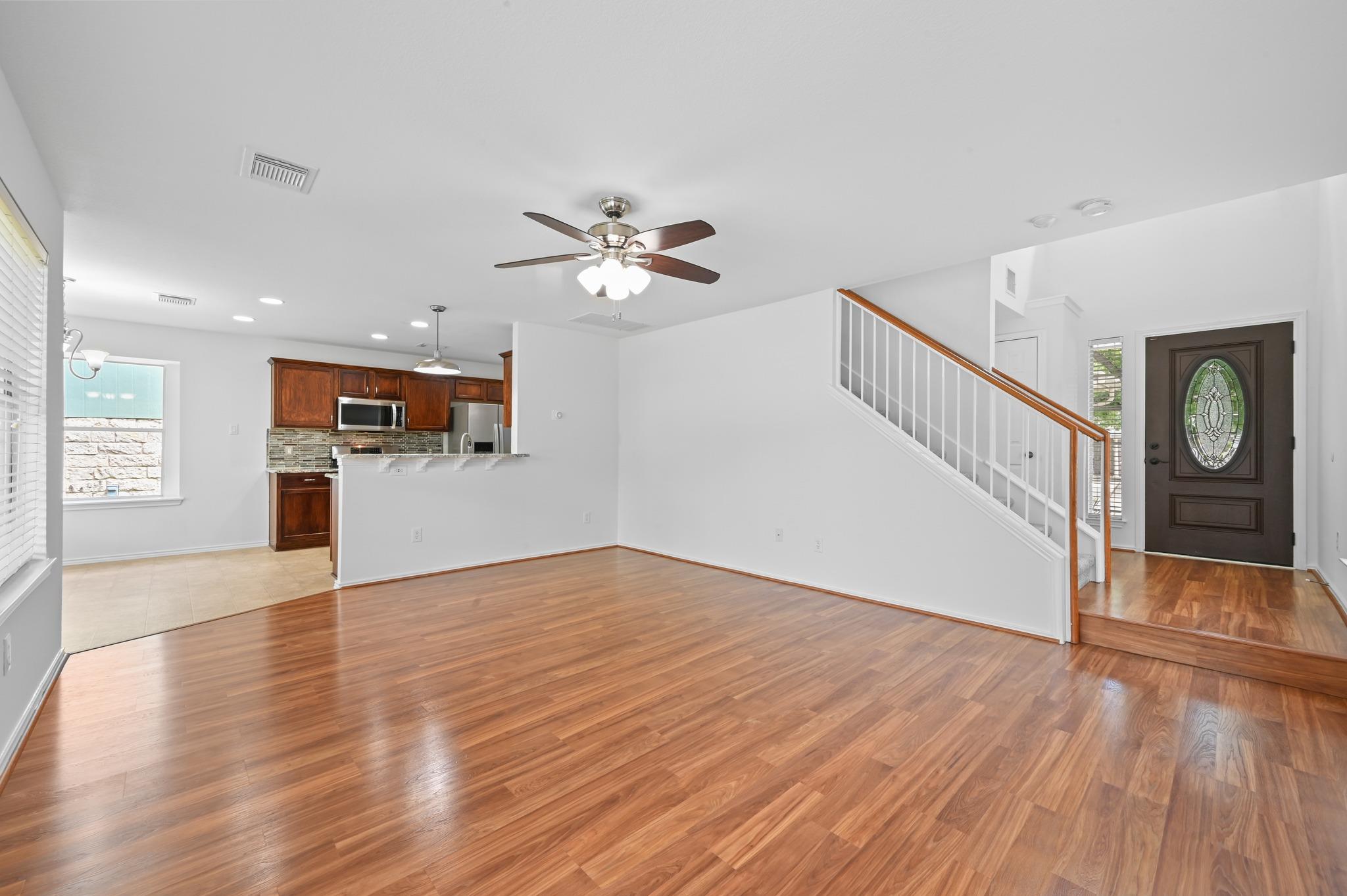 11213 Jim Thorpe Ln, Austin, TX 78748