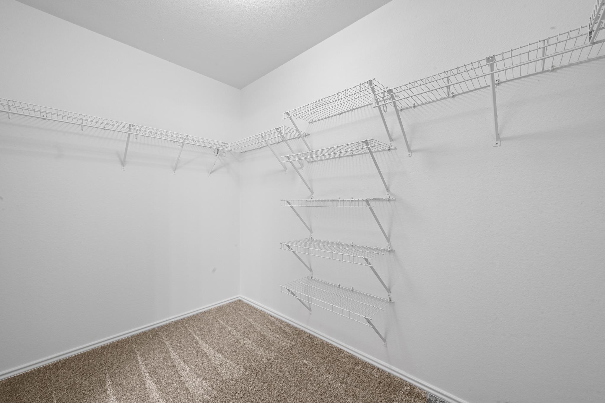 11213 Jim Thorpe Ln, Austin, TX 78748